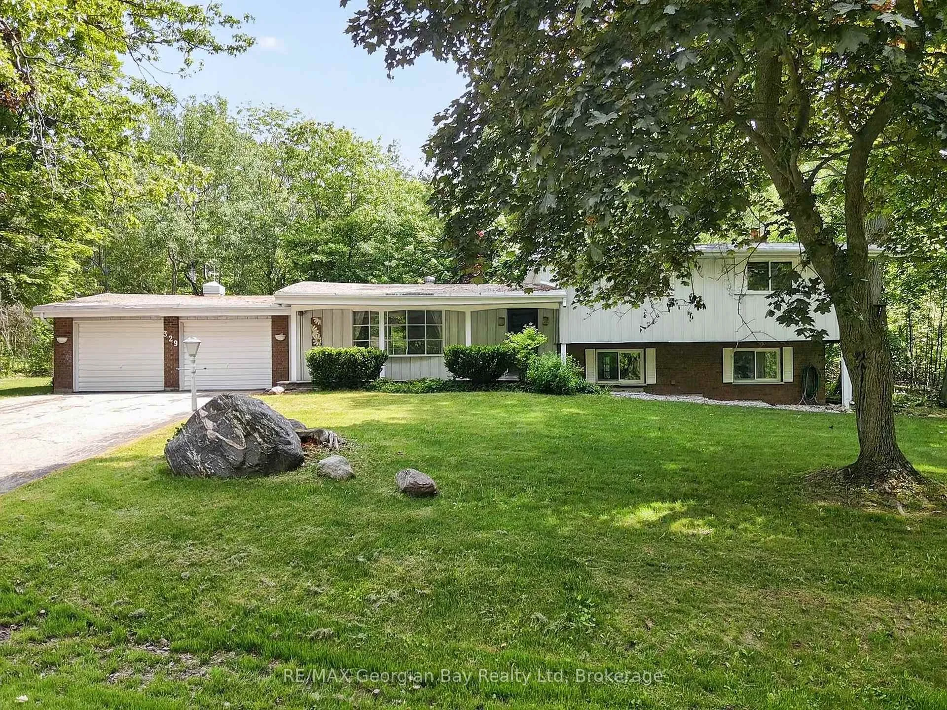 Photo of 329 Glenbrook Drive