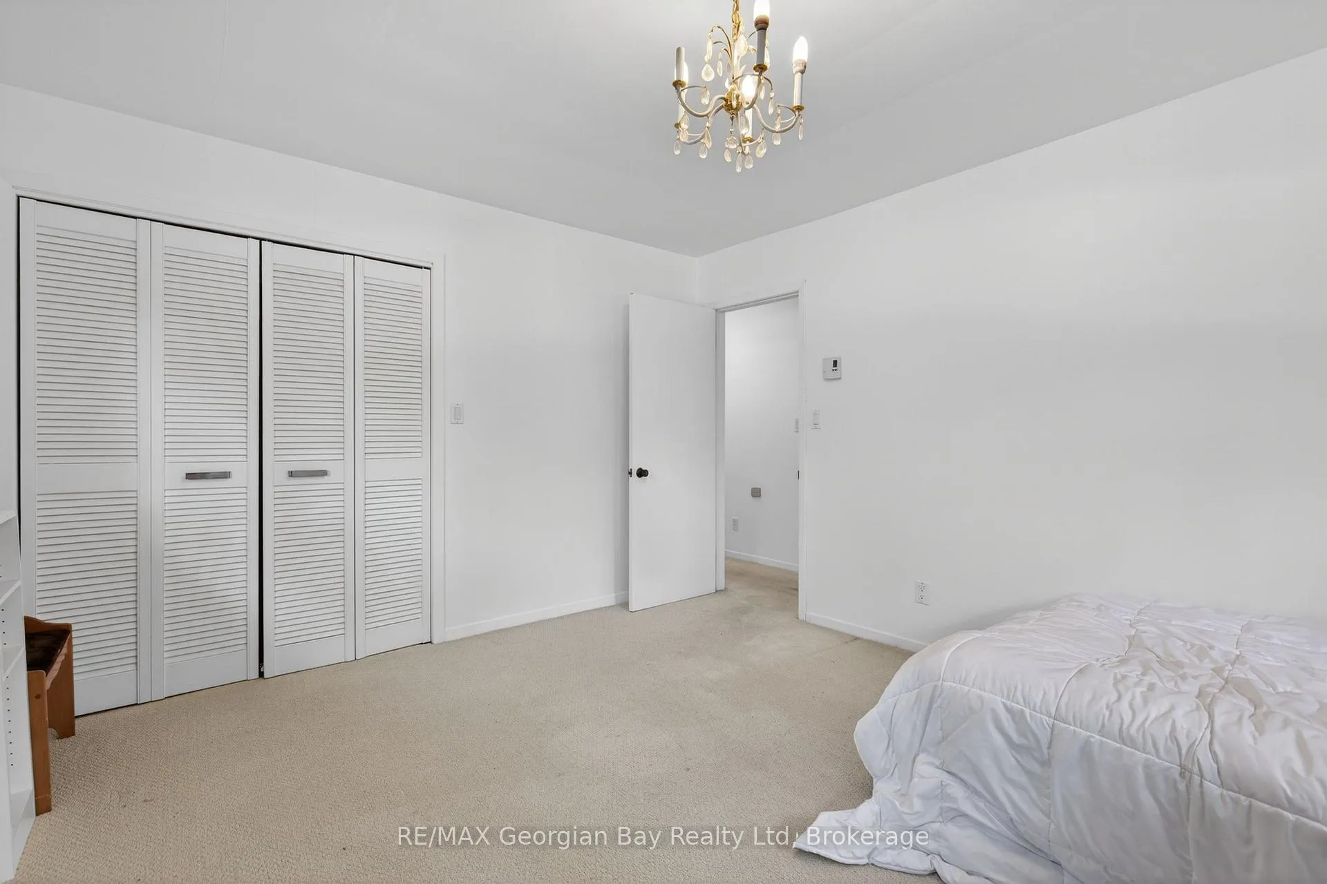 Photo 13 of 329 Glenbrook Drive, Midland — HOMEH