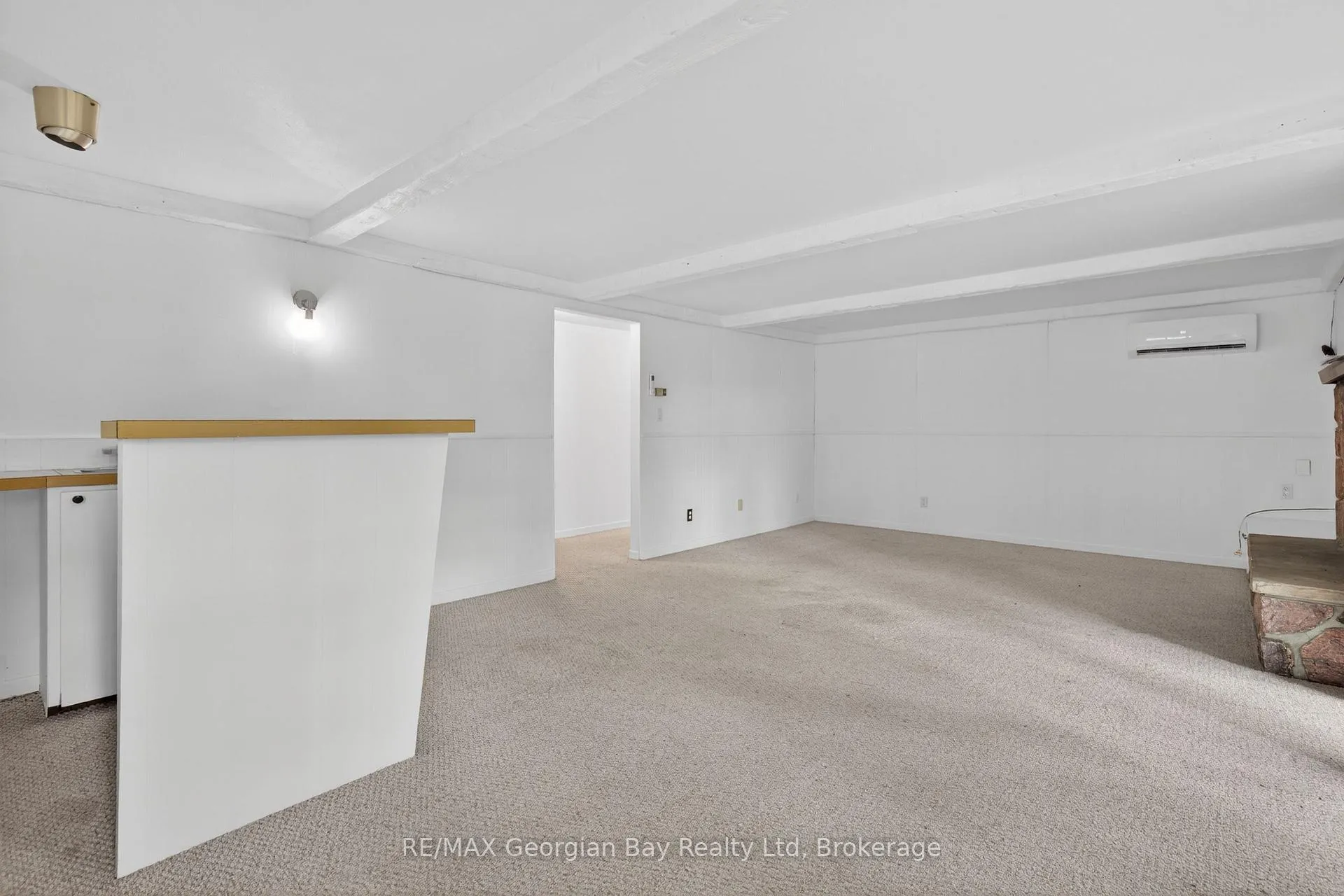 Photo 23 of 329 Glenbrook Drive, Midland — HOMEH