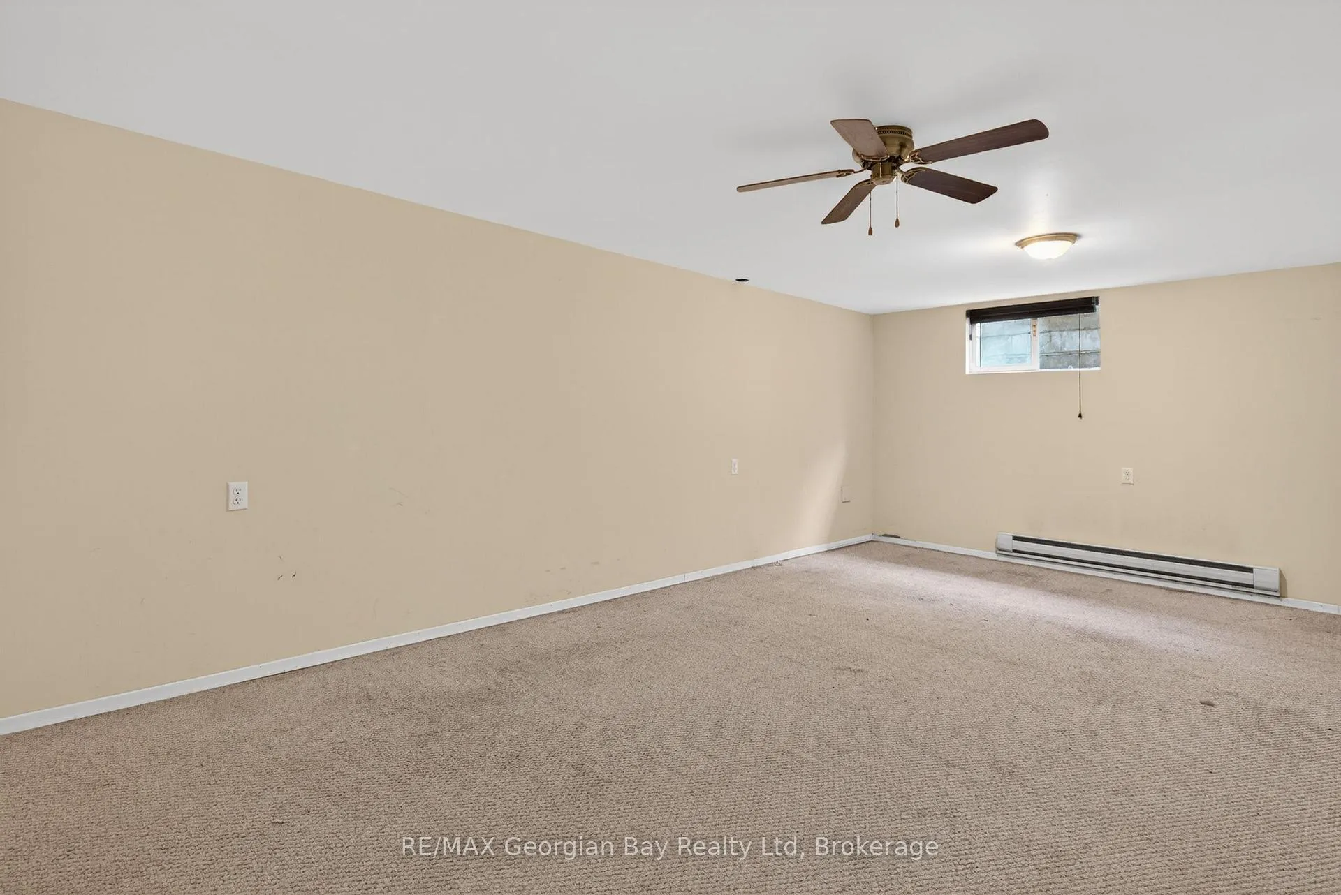 Photo 25 of 329 Glenbrook Drive, Midland — HOMEH
