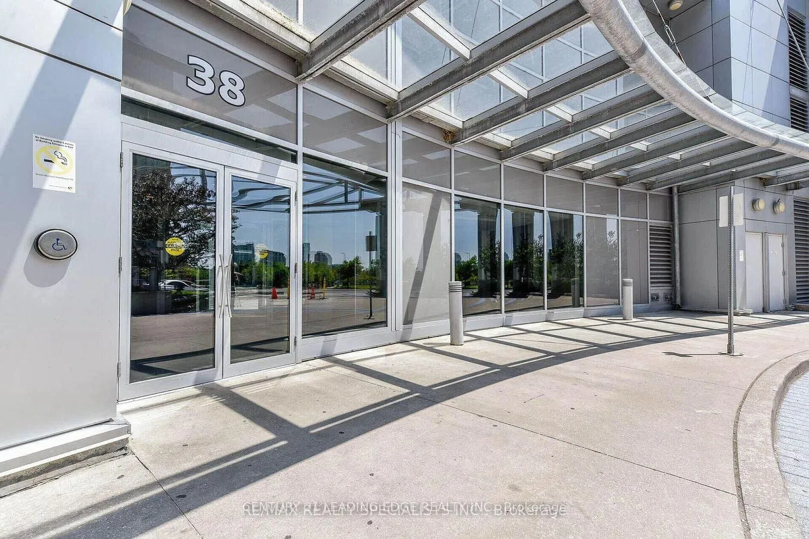 Photo 4 of Unit 3207, 38 Lee Centre Drive, Scarborough, Woburn — HOMEH