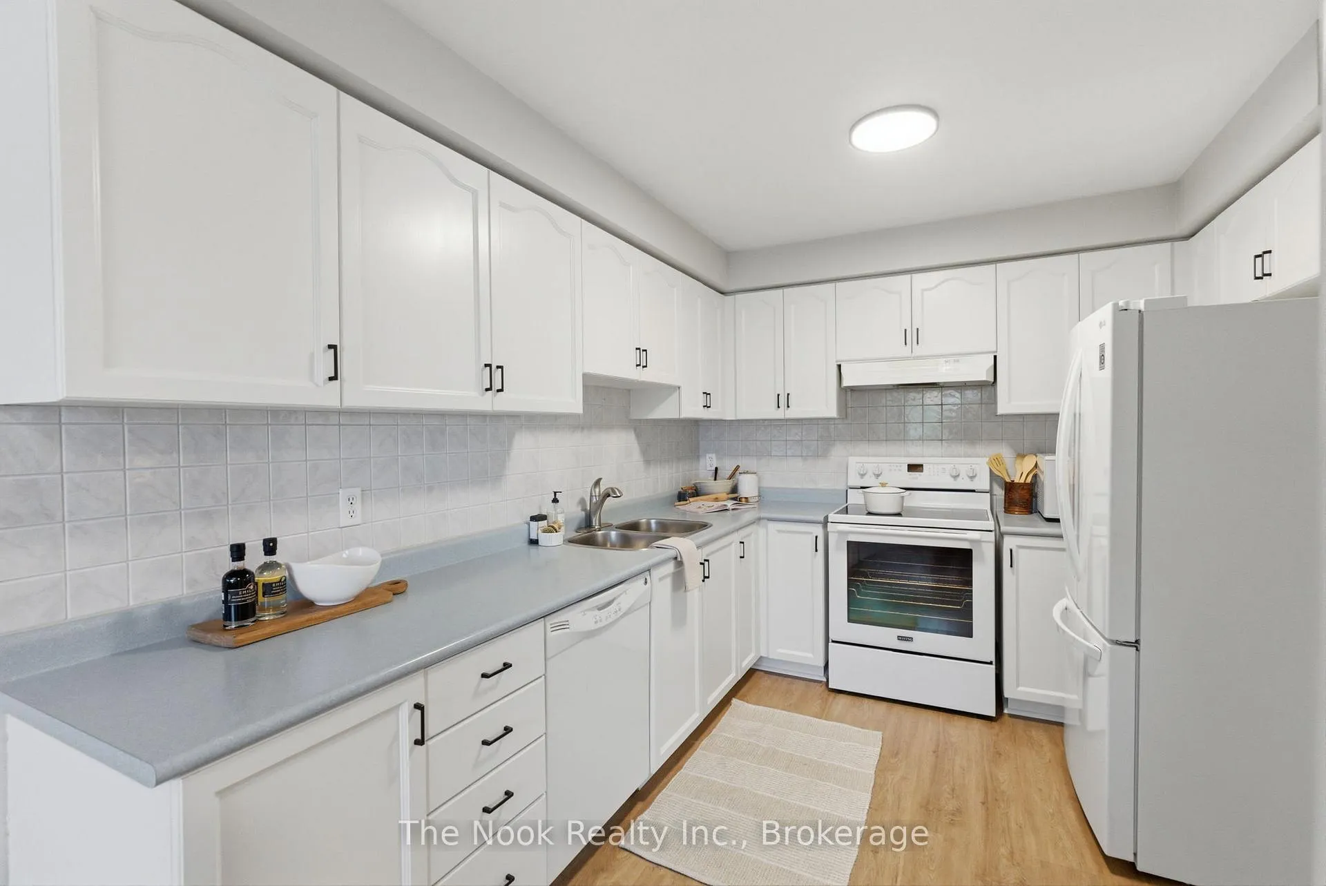 Photo 20 of 1139 Ridgemount Boulevard, Oshawa, Pinecrest — HOMEH