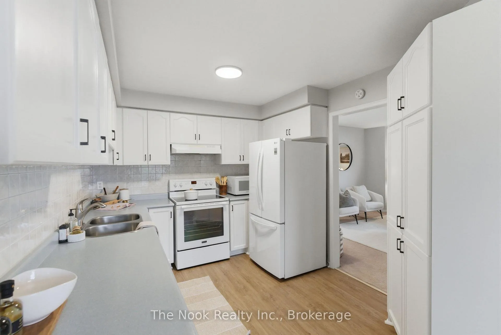 Photo 21 of 1139 Ridgemount Boulevard, Oshawa, Pinecrest — HOMEH
