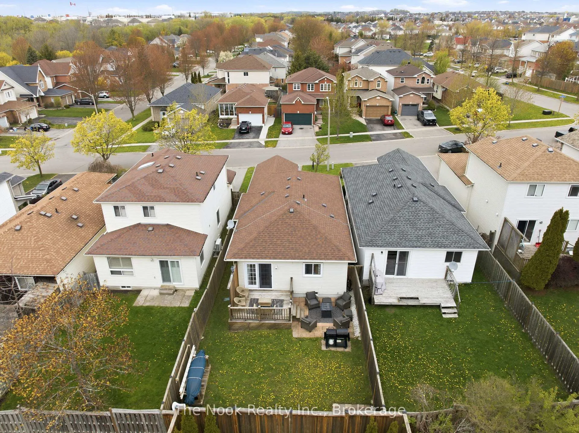 Photo 37 of 1139 Ridgemount Boulevard, Oshawa, Pinecrest — HOMEH