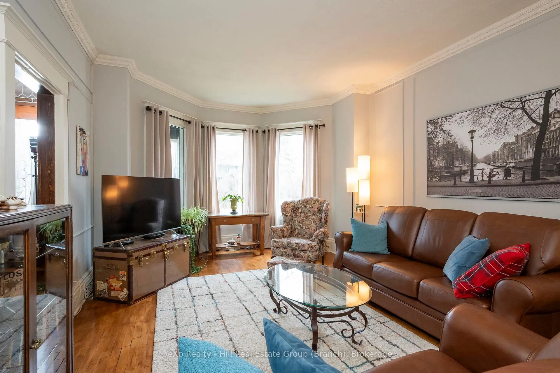 Photo 7 of 327 Catherine Street, Thunder Bay, Hyde Park — HOMEH