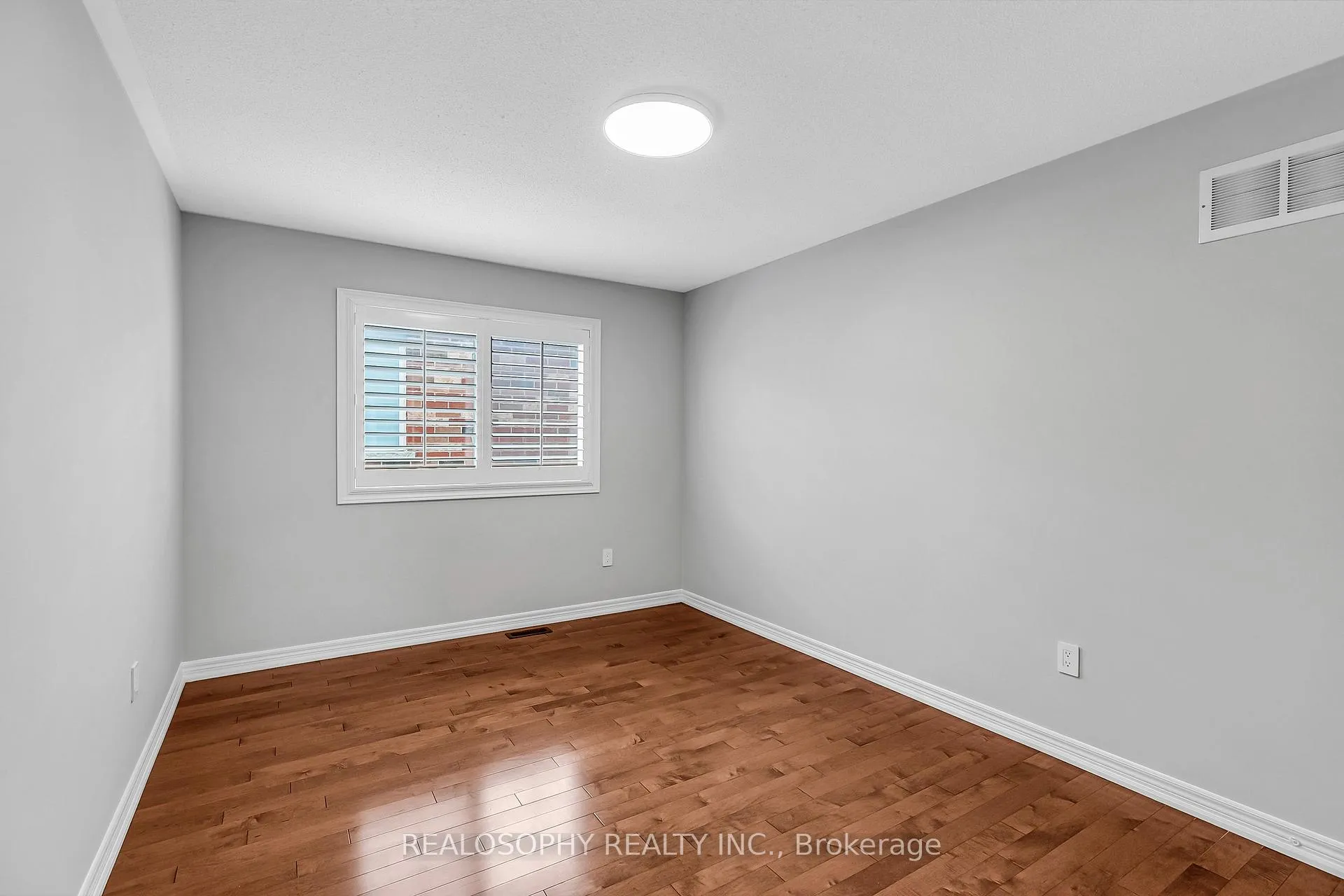 Photo 22 of 284 Bilbrough Street, Aurora, Bayview Northeast — HOMEH