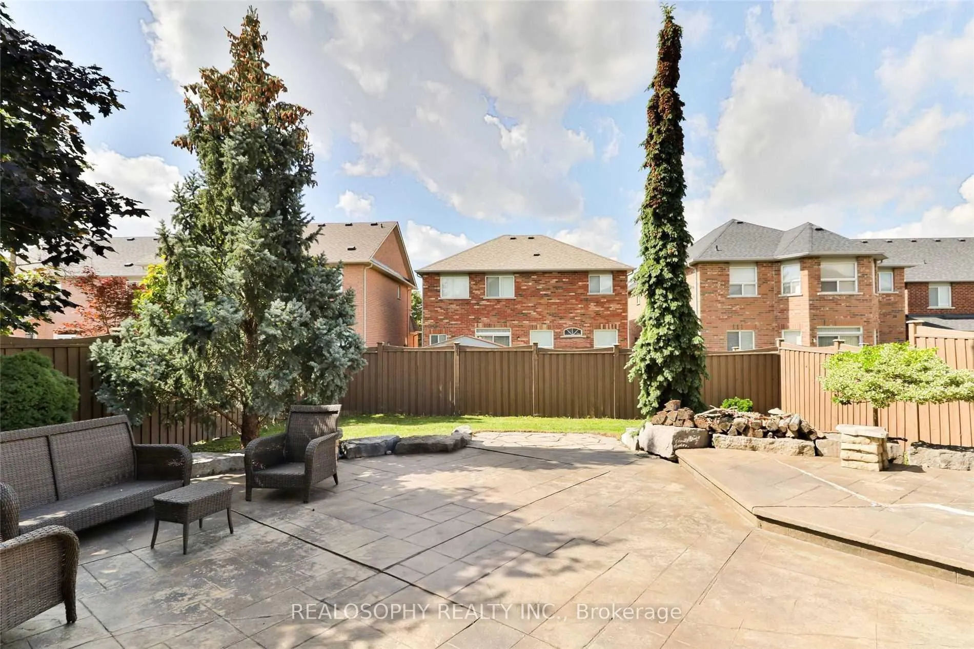 Photo 29 of 284 Bilbrough Street, Aurora, Bayview Northeast — HOMEH
