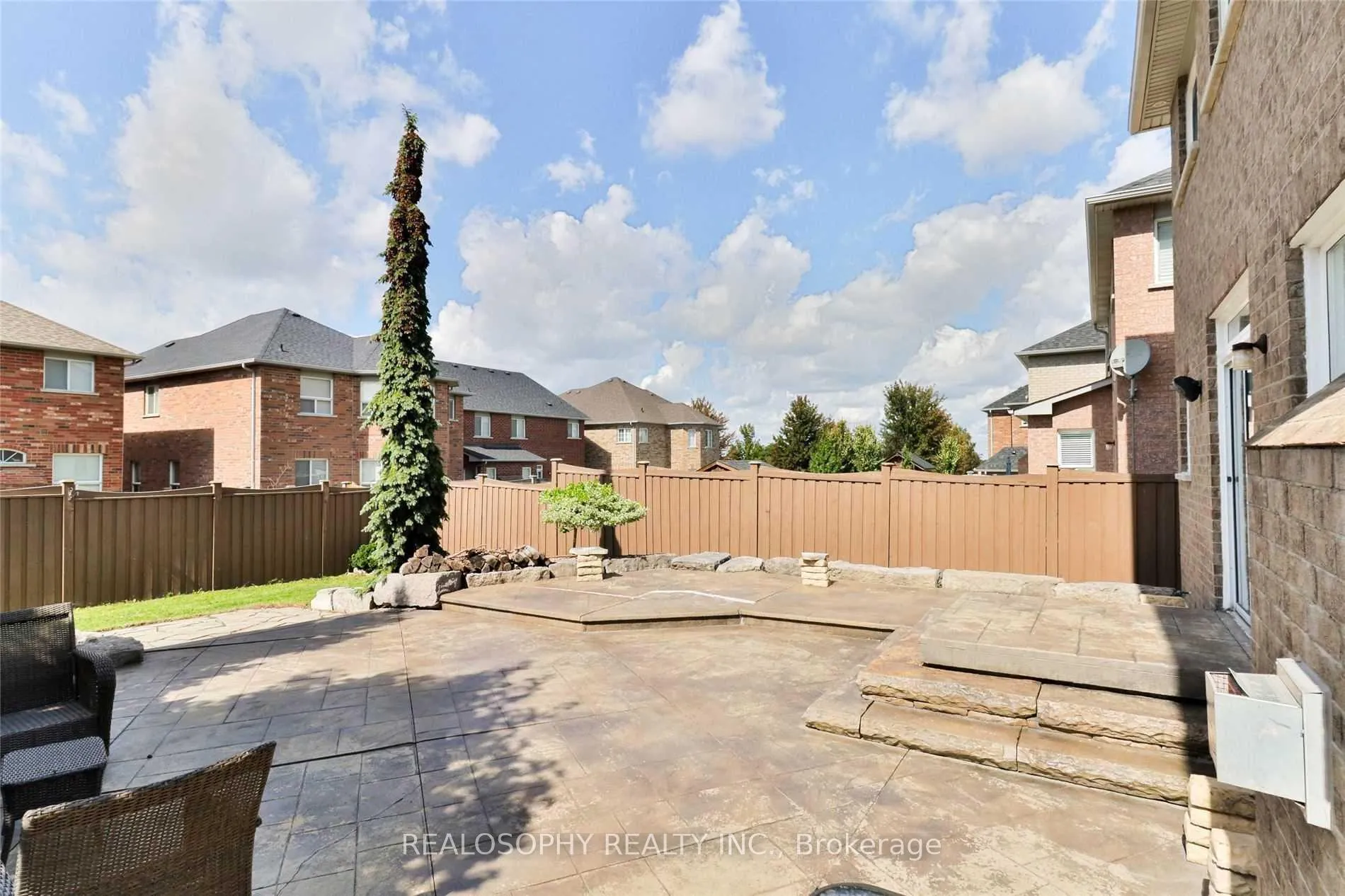 Photo 31 of 284 Bilbrough Street, Aurora, Bayview Northeast — HOMEH