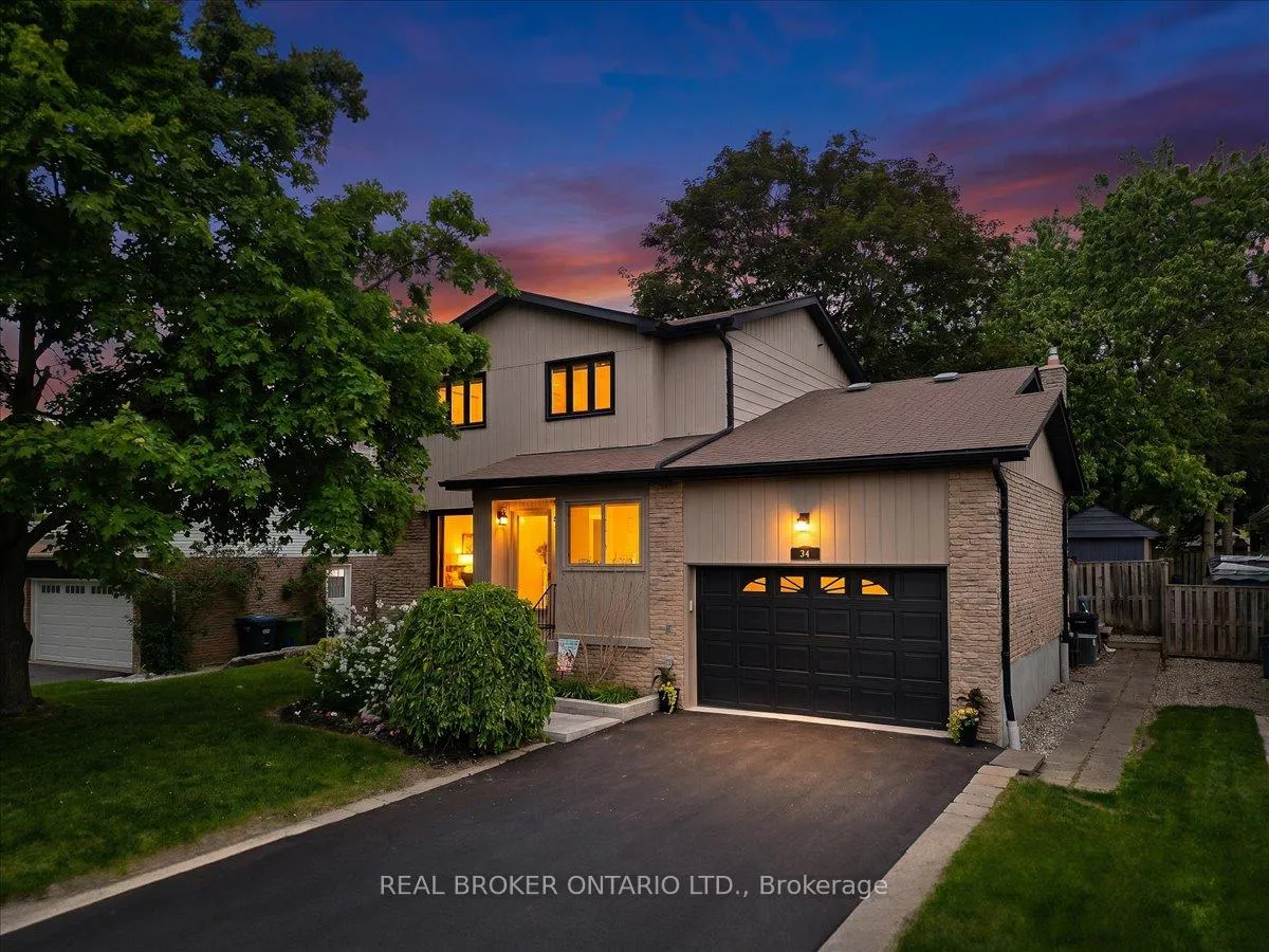 Photo 1 of 34 Wright Crescent, Caledon, Bolton North — HOMEH