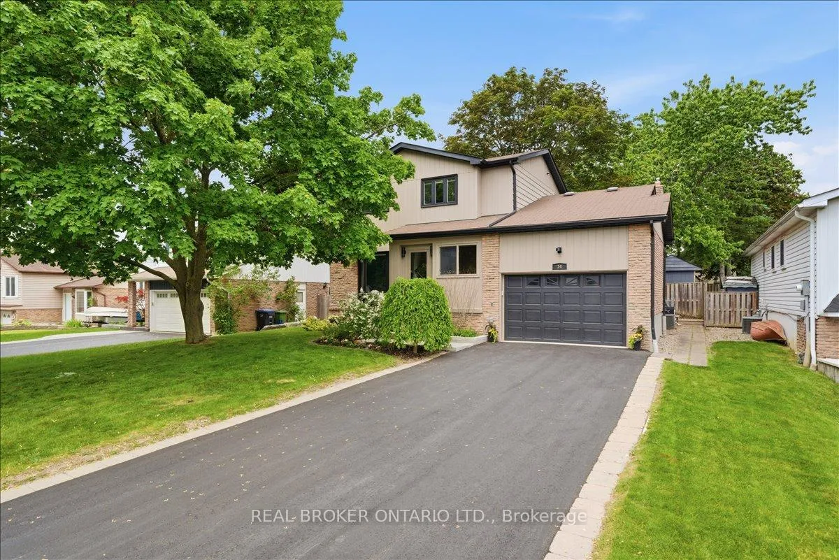 Photo 4 of 34 Wright Crescent, Caledon, Bolton North — HOMEH