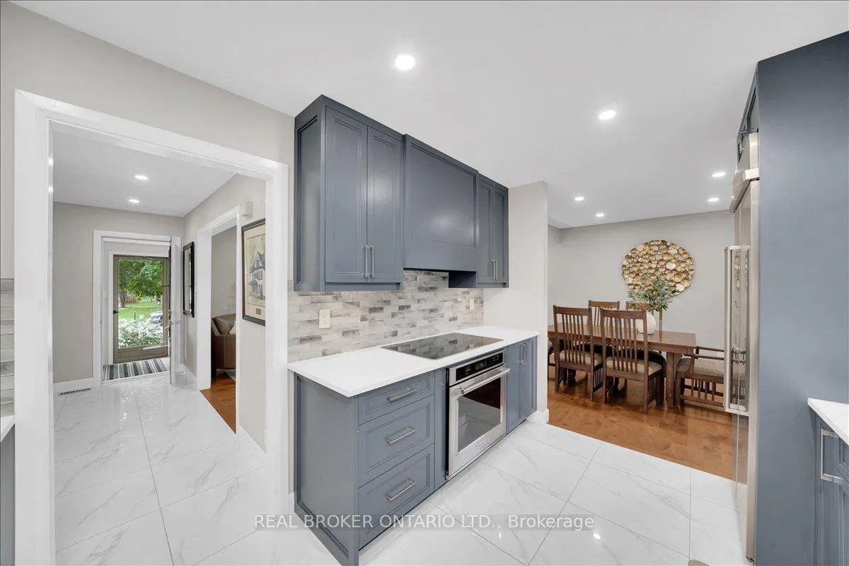 Photo 16 of 34 Wright Crescent, Caledon, Bolton North — HOMEH