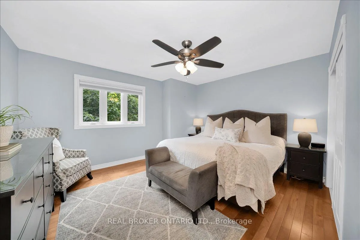 Photo 29 of 34 Wright Crescent, Caledon, Bolton North — HOMEH