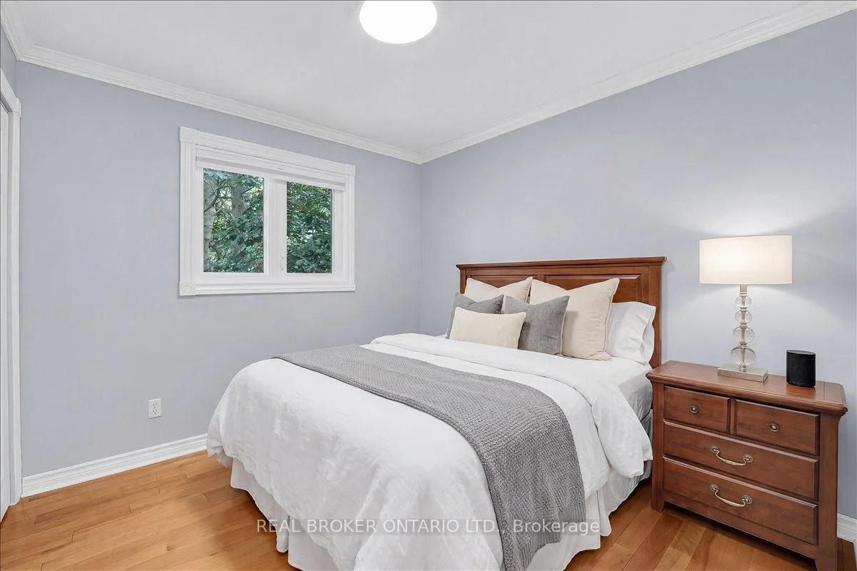 Photo 33 of 34 Wright Crescent, Caledon, Bolton North — HOMEH