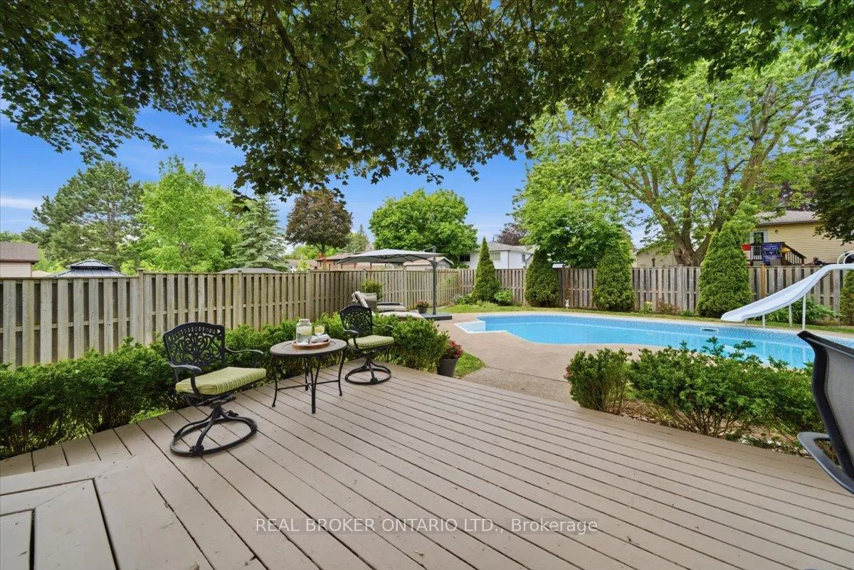 Photo 45 of 34 Wright Crescent, Caledon, Bolton North — HOMEH