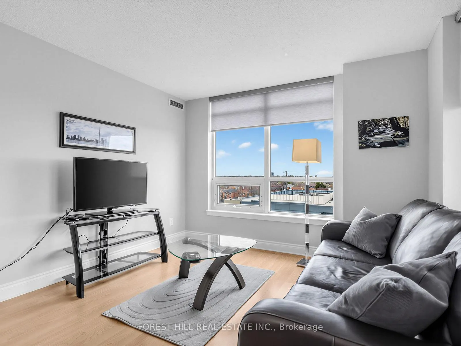 Photo 7 of Unit 511, 7 North Park Road, Vaughan, Beverley Glen — HOMEH
