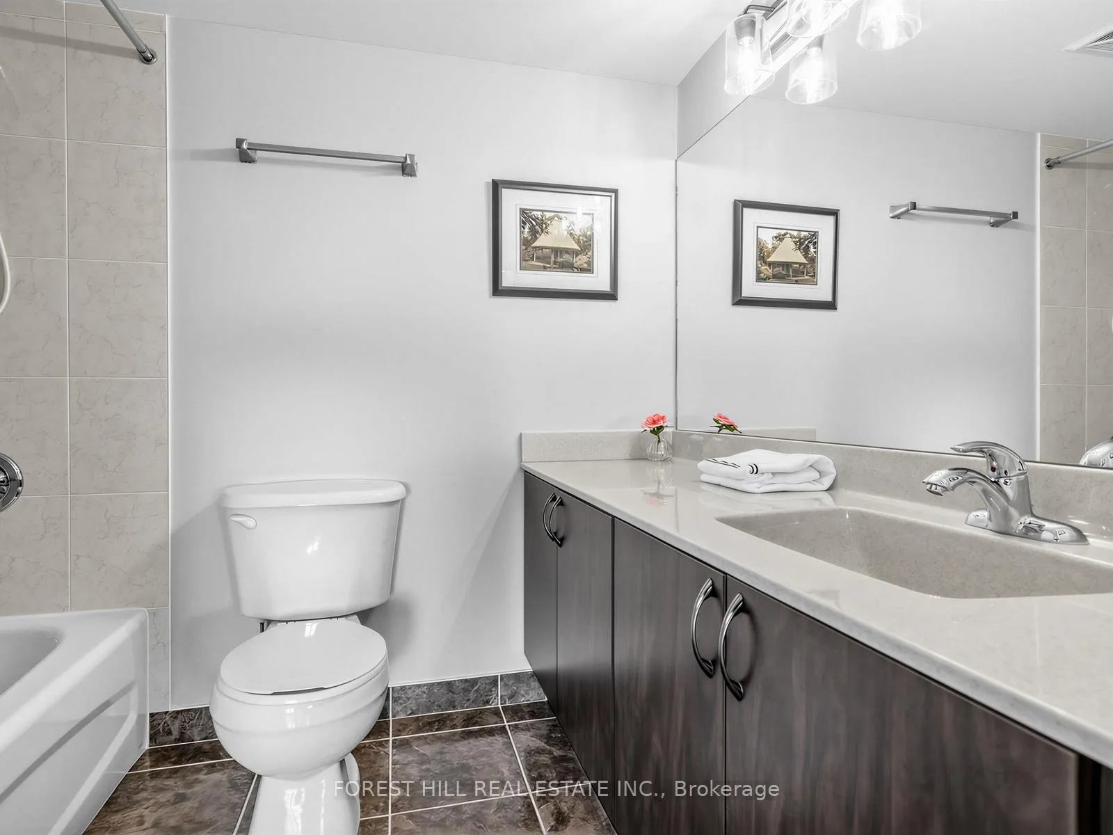 Photo 8 of Unit 511, 7 North Park Road, Vaughan, Beverley Glen — HOMEH