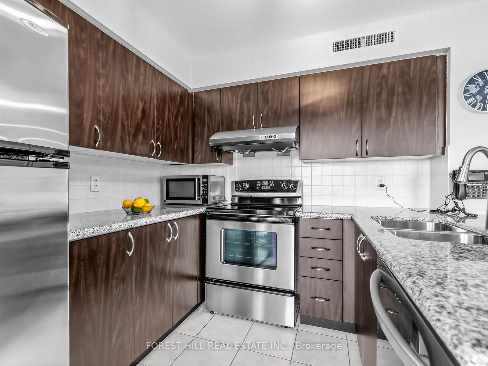 Photo 14 of Unit 511, 7 North Park Road, Vaughan, Beverley Glen — HOMEH