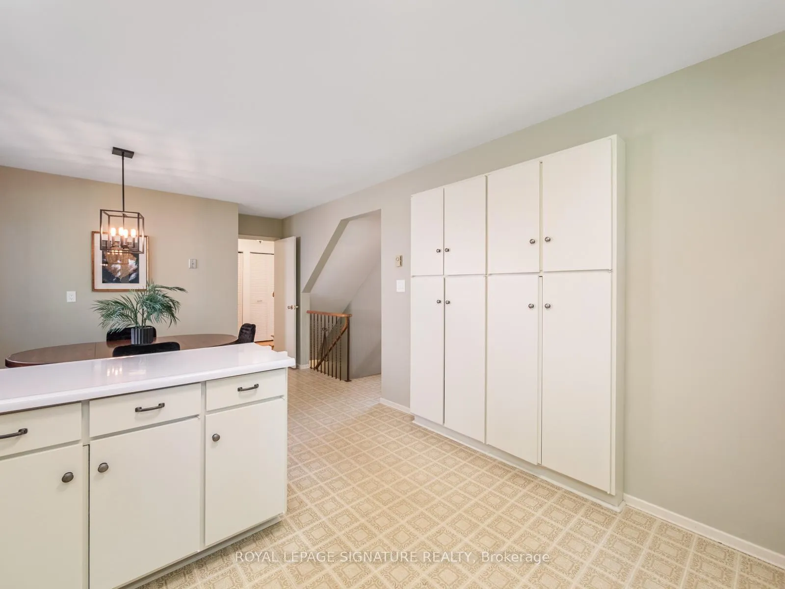 Photo 17 of 4 Gablehurst Crescent, Scarborough, Tam O'Shanter-Sullivan — HOMEH