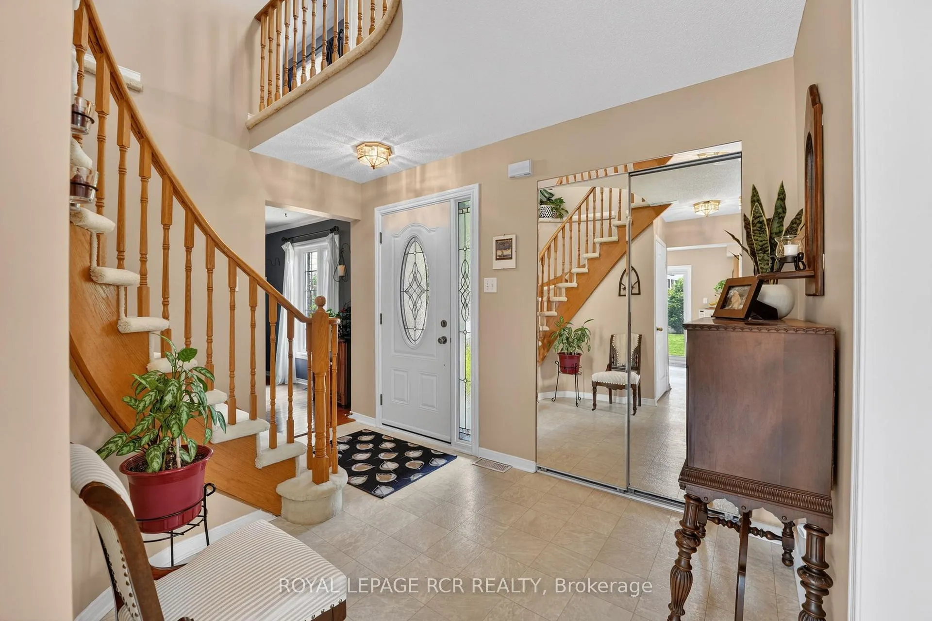 Photo 6 of 29 Mccullough Avenue, New Tecumseth, Beeton — HOMEH