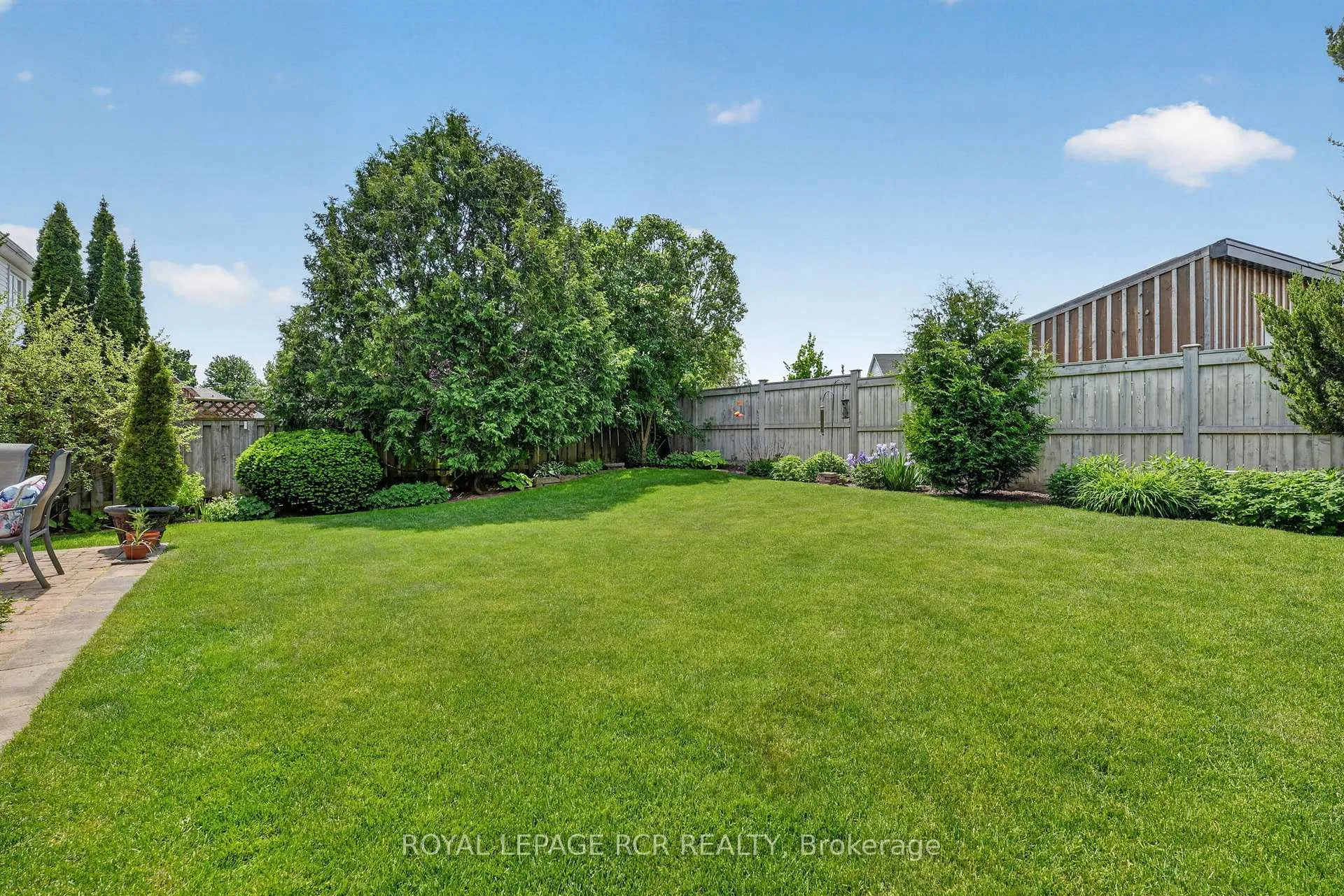 Photo 35 of 29 Mccullough Avenue, New Tecumseth, Beeton — HOMEH