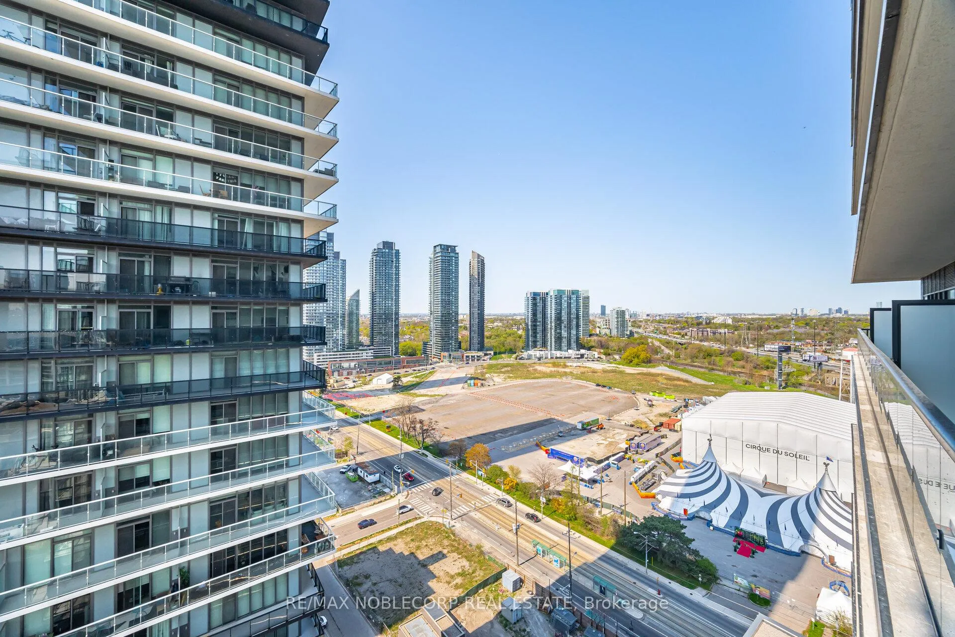 Photo 27 of Unit 2105, 38 Annie Craig Drive, Etobicoke, Mimico — HOMEH