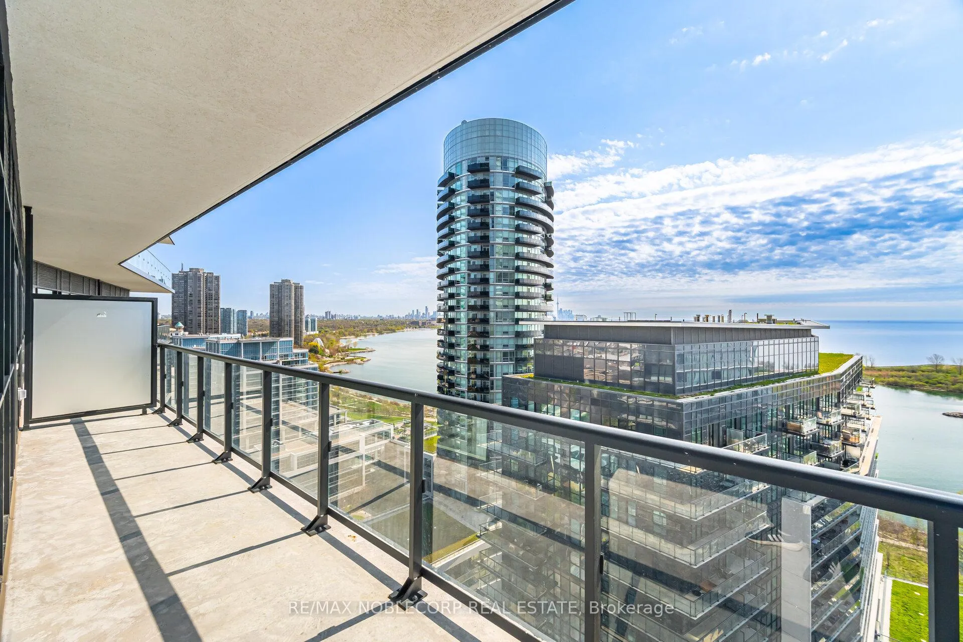 Photo 29 of Unit 2105, 38 Annie Craig Drive, Etobicoke, Mimico — HOMEH