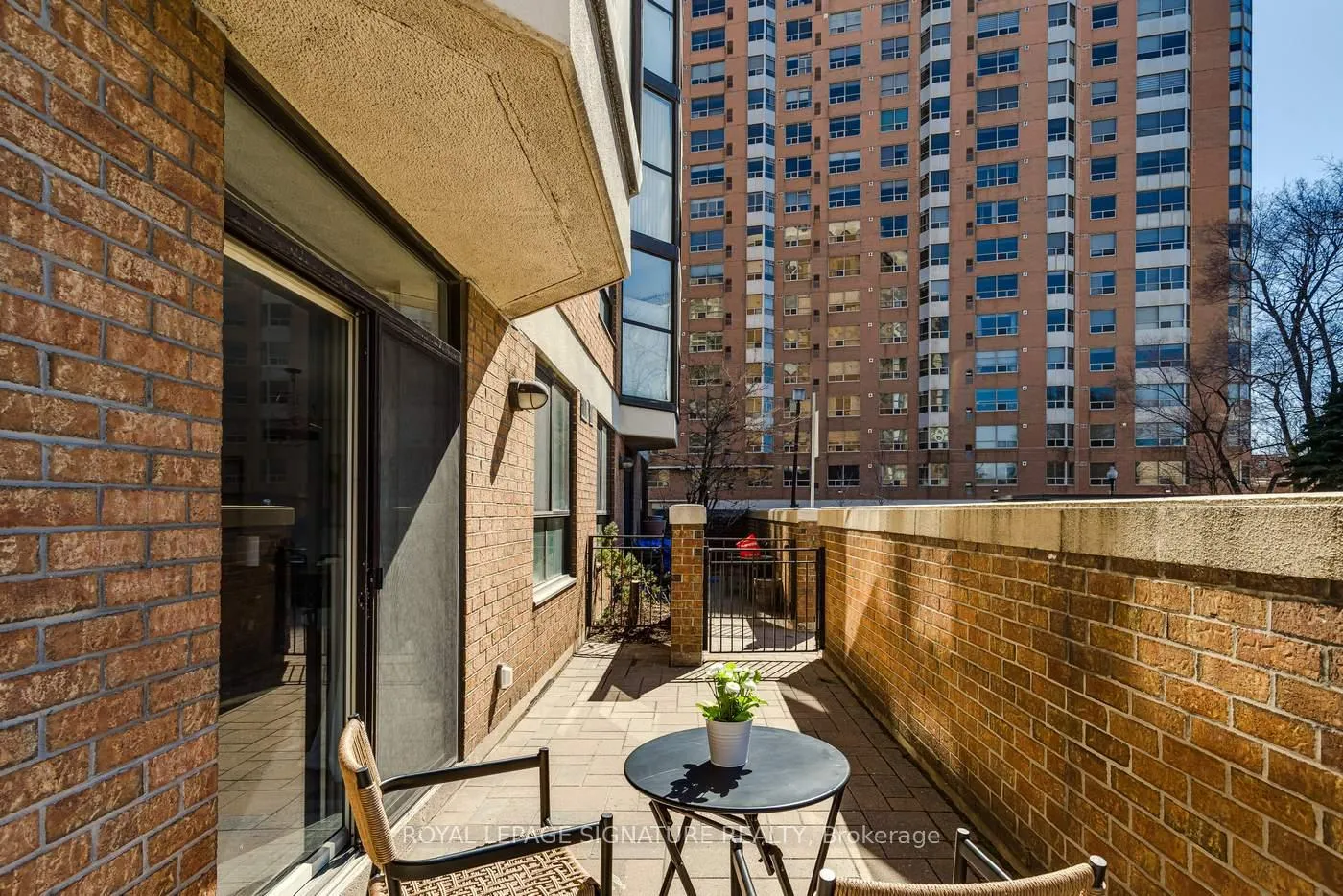 Front of Unit 108, 271 Ridley Boulevard