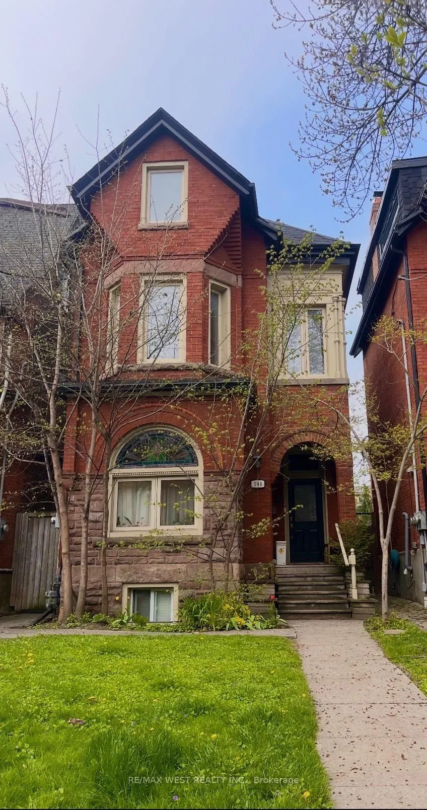 Photo 1 of Unit Unit 1, 104 Cowan Avenue, Toronto, South Parkdale — HOMEH