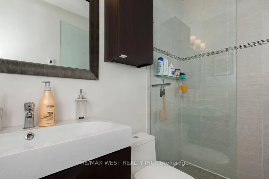 Photo 5 of Unit Unit 1, 104 Cowan Avenue, Toronto, South Parkdale — HOMEH