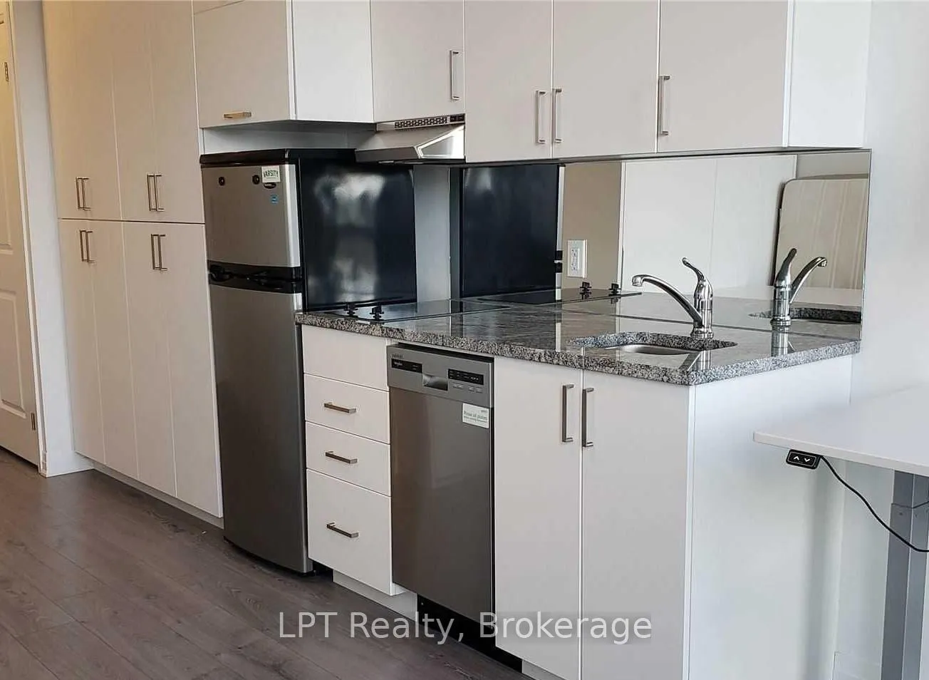 Photo 4 of Unit 428, 1900 Simcoe Street N, Oshawa, Samac — HOMEH