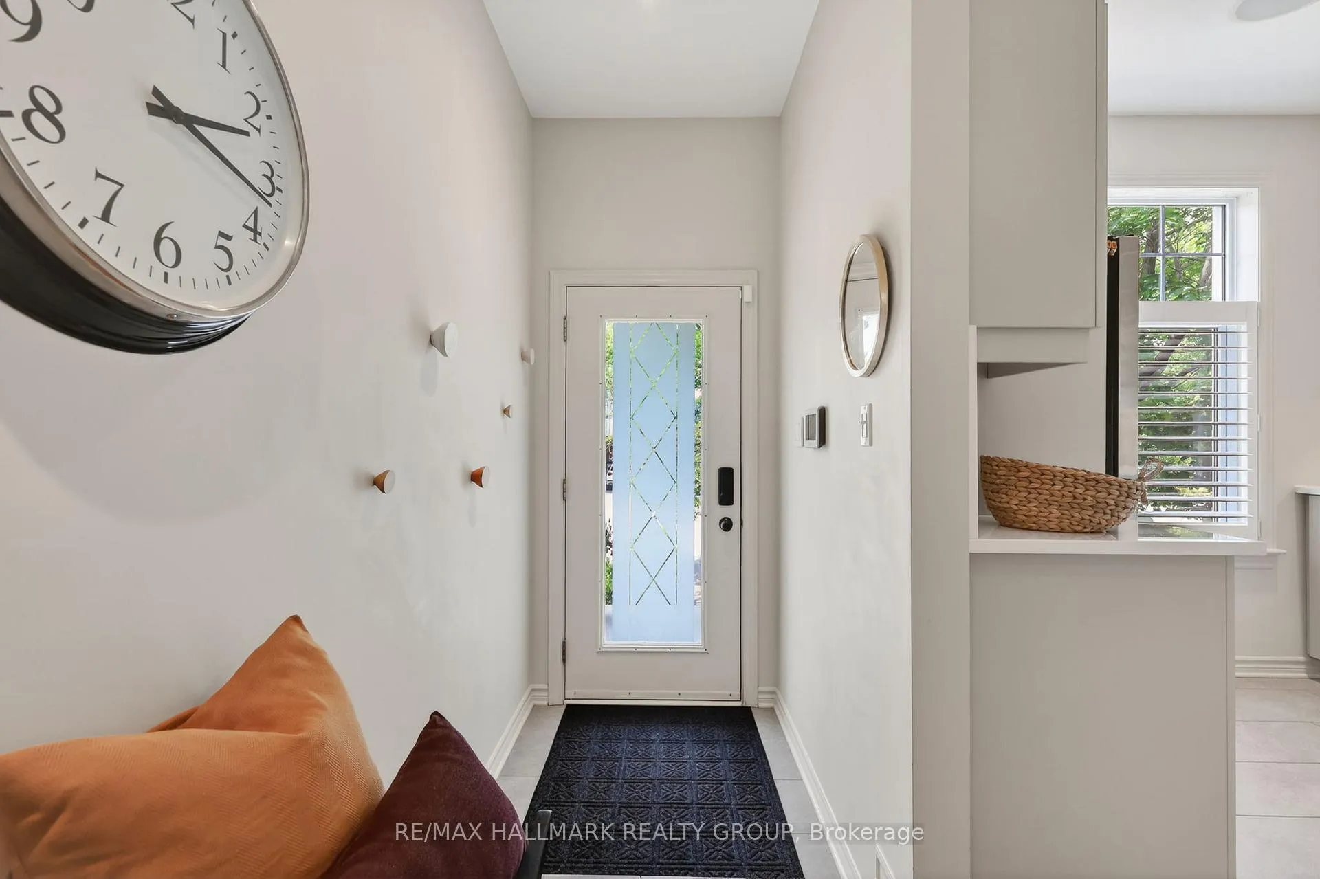 Photo 4 of 312 Iona Street, Ottawa, Westboro/Hampton Park — HOMEH