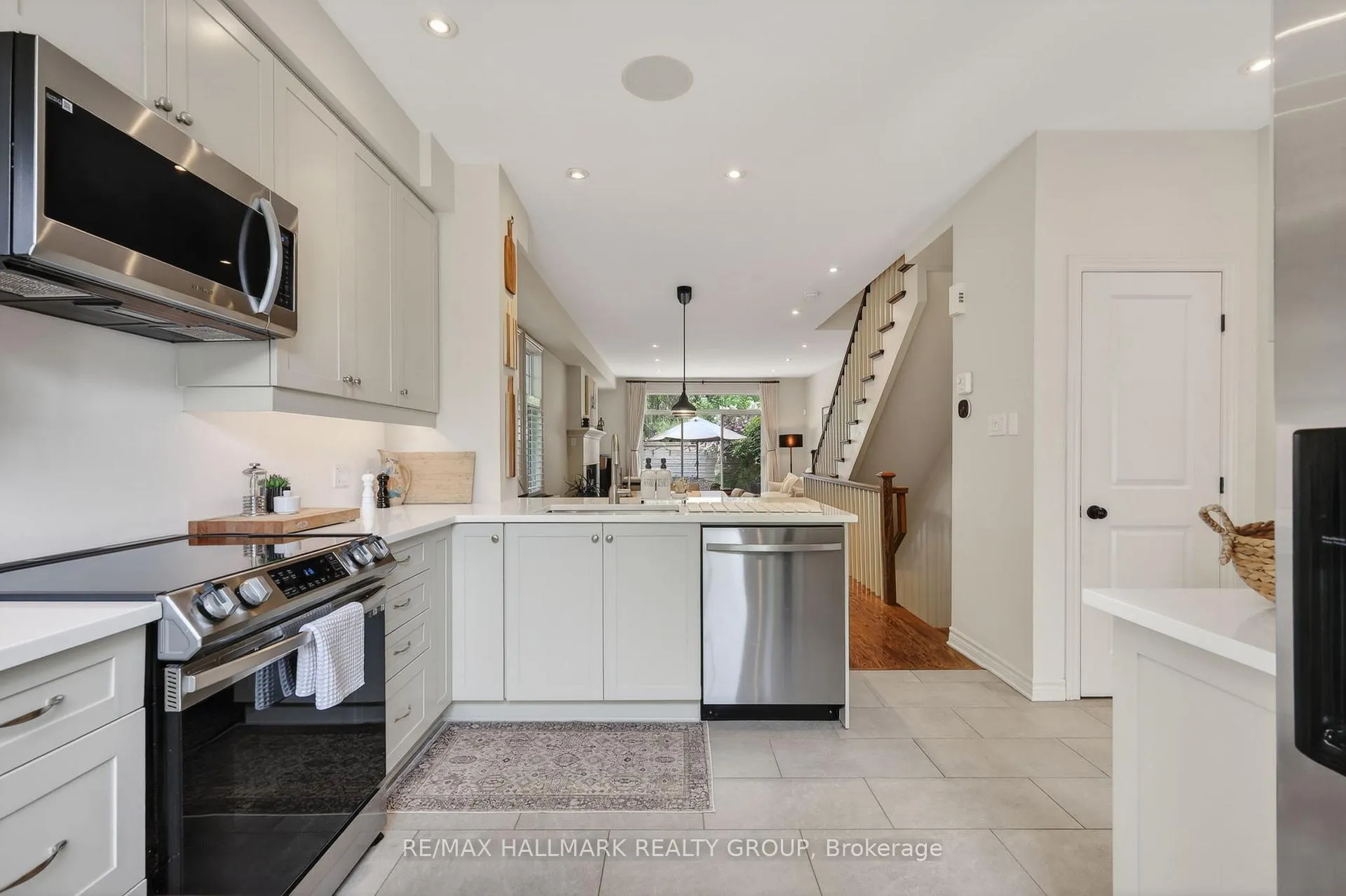 Photo 6 of 312 Iona Street, Ottawa, Westboro/Hampton Park — HOMEH