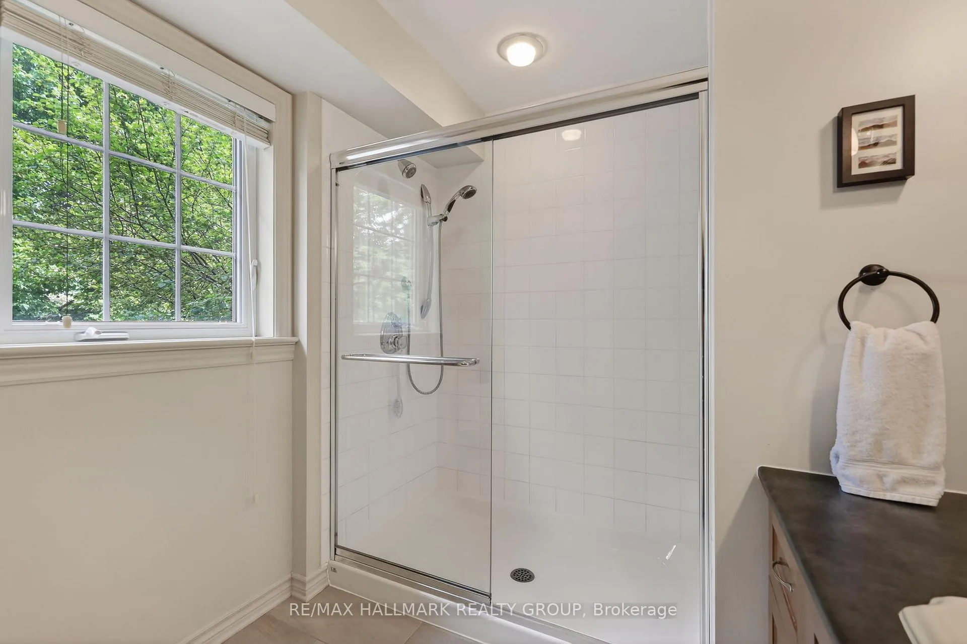 Photo 28 of 312 Iona Street, Ottawa, Westboro/Hampton Park — HOMEH