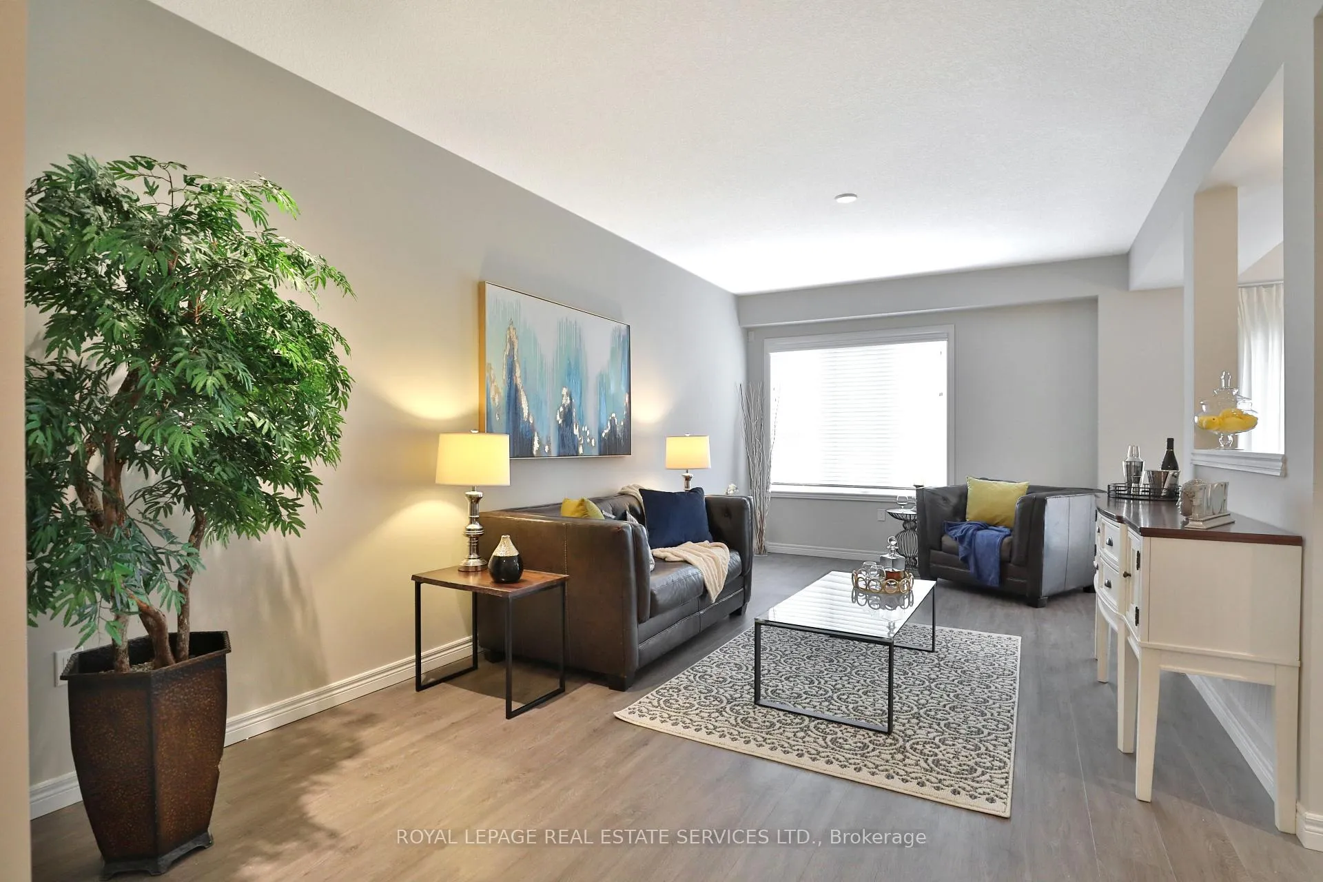 Photo 5 of 17 White Star Lane, Grimsby, Grimsby Beach — HOMEH