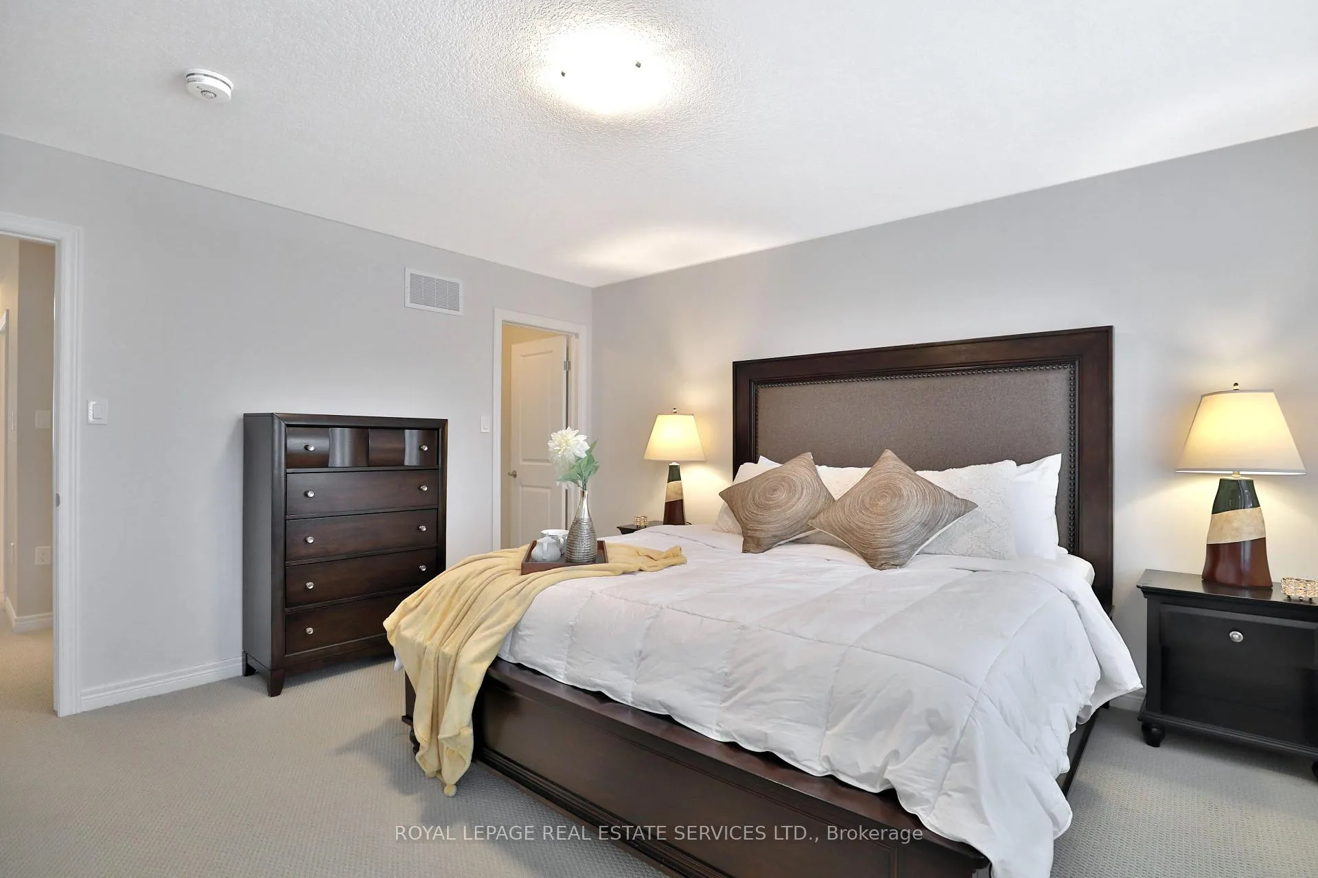 Photo 15 of 17 White Star Lane, Grimsby, Grimsby Beach — HOMEH