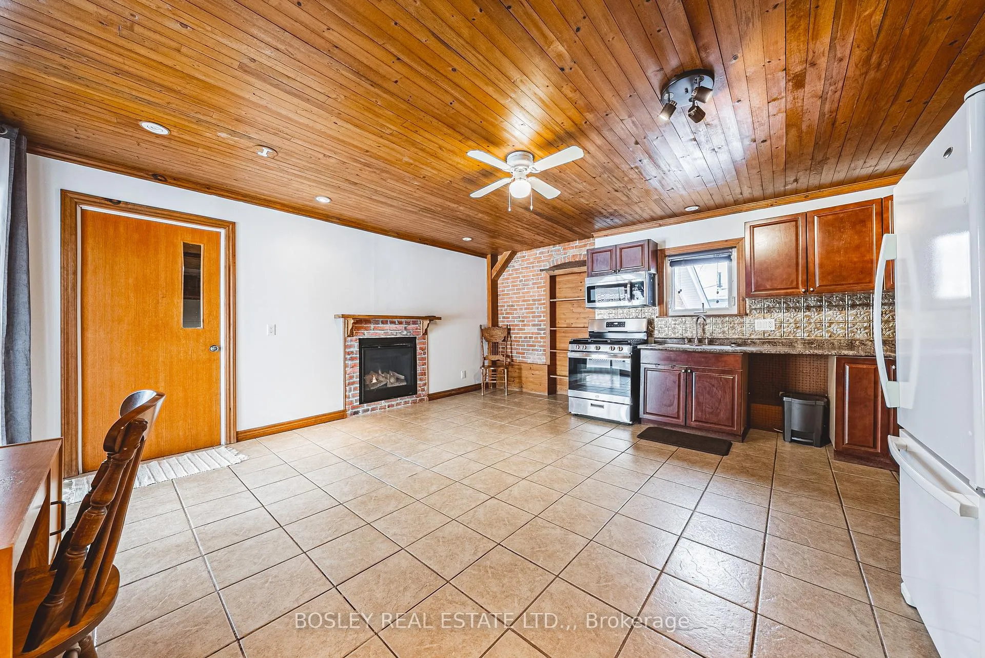 Photo 16 of 10875 Sodom Road, Niagara Falls, Lyons Creek — HOMEH