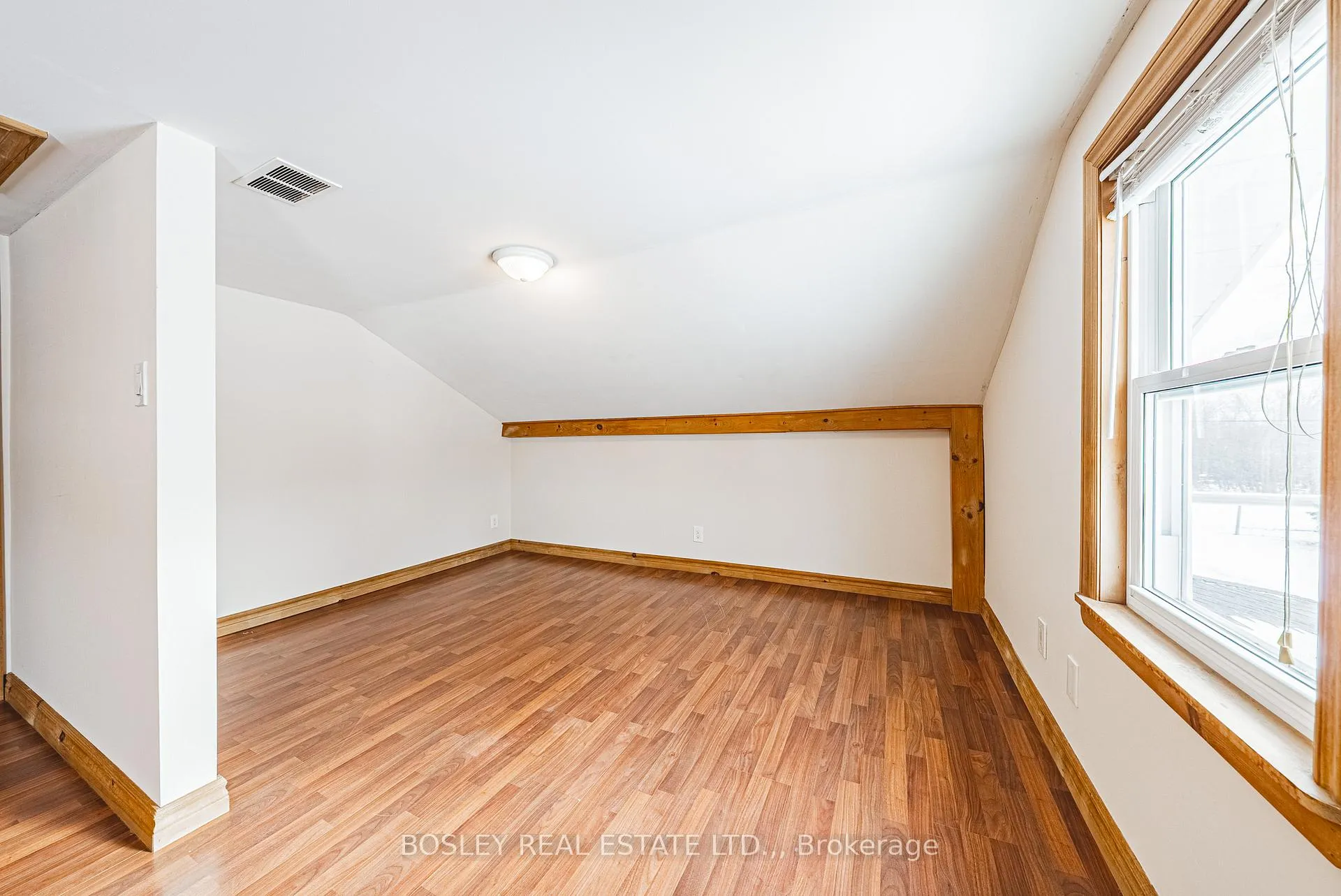 Photo 23 of 10875 Sodom Road, Niagara Falls, Lyons Creek — HOMEH