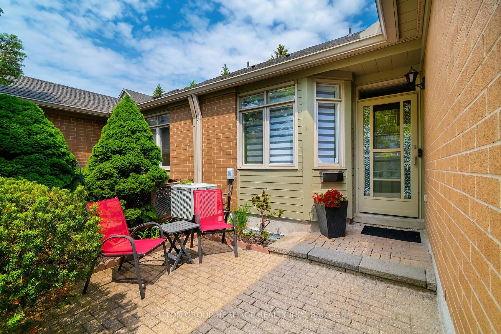 Photo 4 of 12 Sandpiper Key Way, Markham, Greensborough — HOMEH