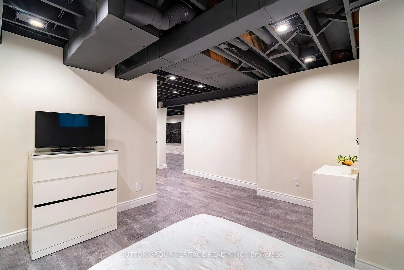 Photo 32 of 12 Sandpiper Key Way, Markham, Greensborough — HOMEH