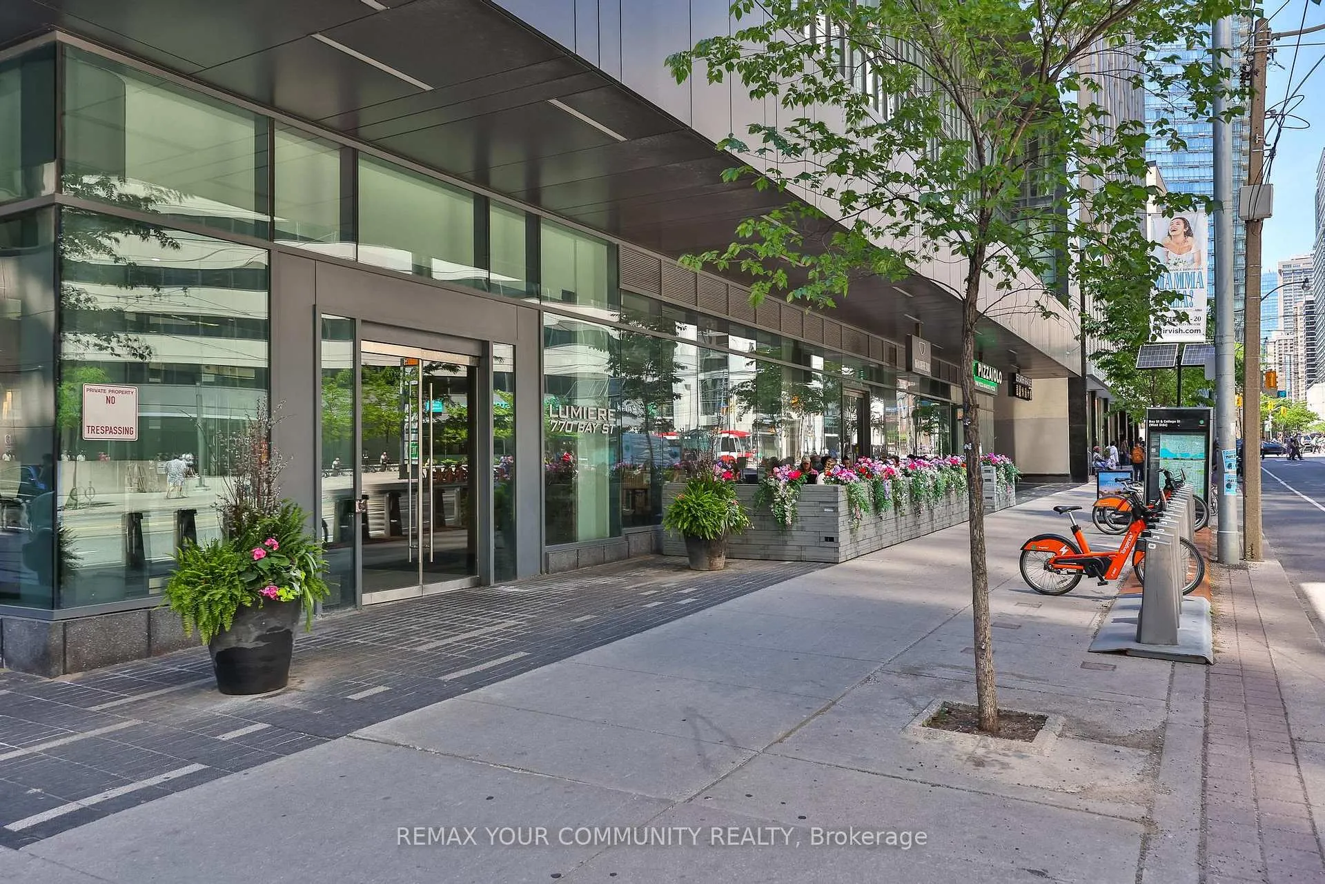 Photo 3 of Unit PH101, 770 Bay Street, Toronto, Bay Street Corridor — HOMEH