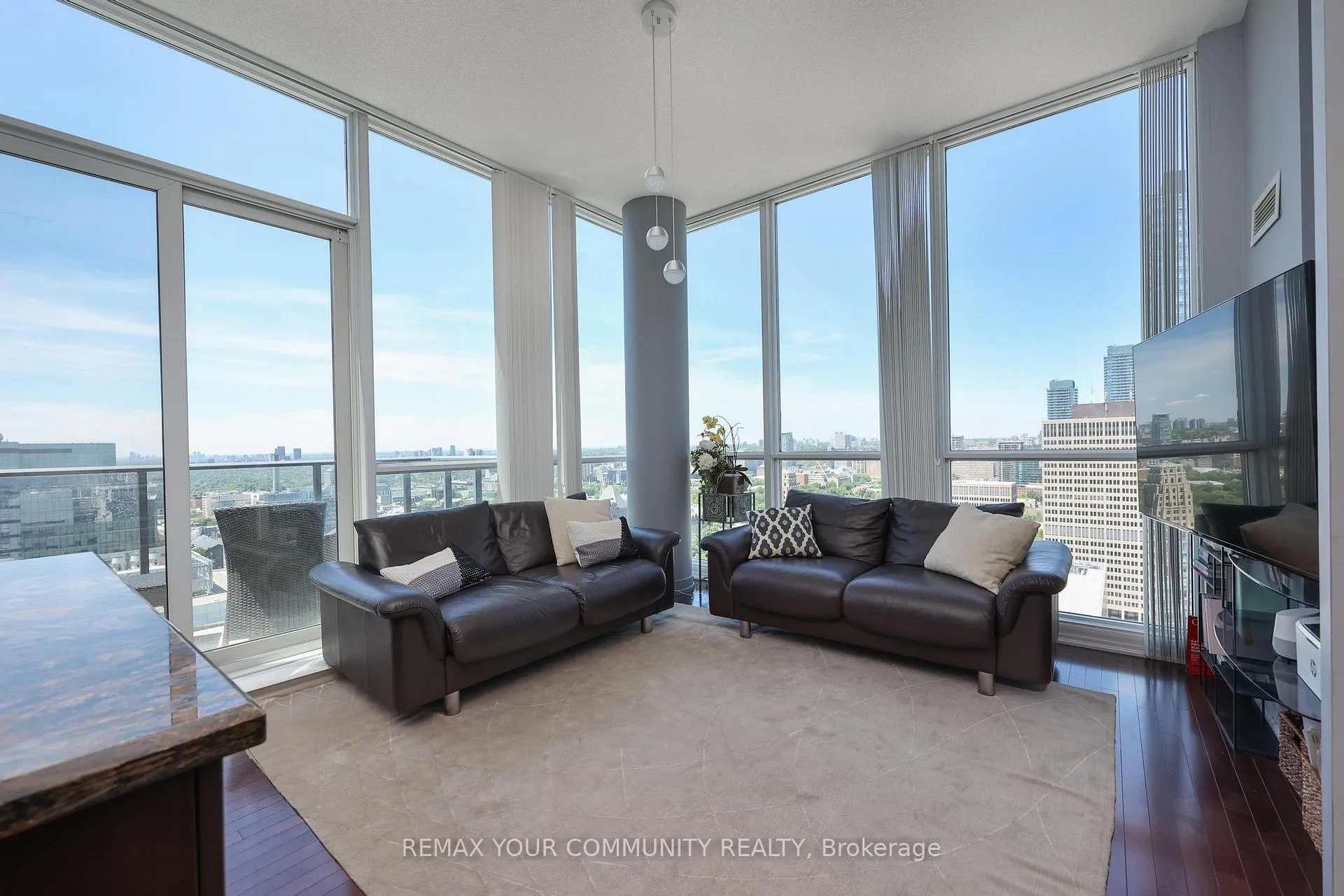 Photo 12 of Unit PH101, 770 Bay Street, Toronto, Bay Street Corridor — HOMEH