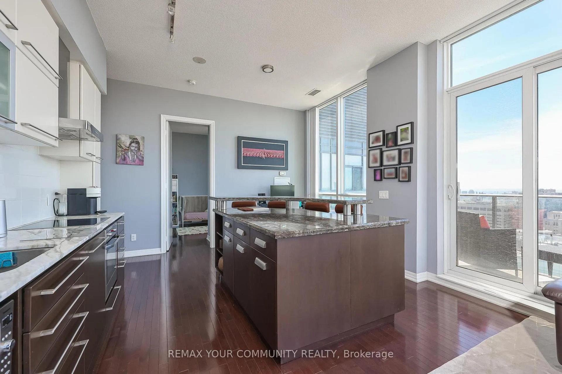 Photo 14 of Unit PH101, 770 Bay Street, Toronto, Bay Street Corridor — HOMEH