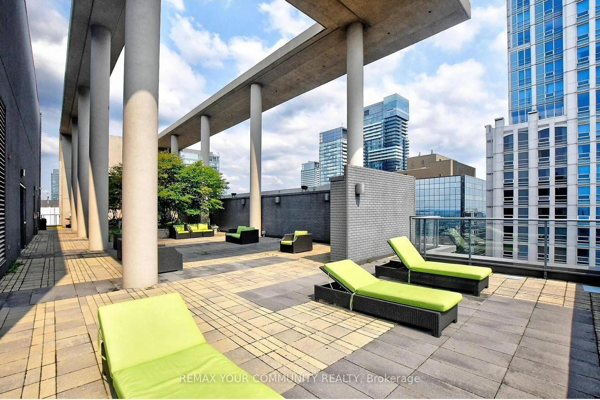 Photo 45 of Unit PH101, 770 Bay Street, Toronto, Bay Street Corridor — HOMEH