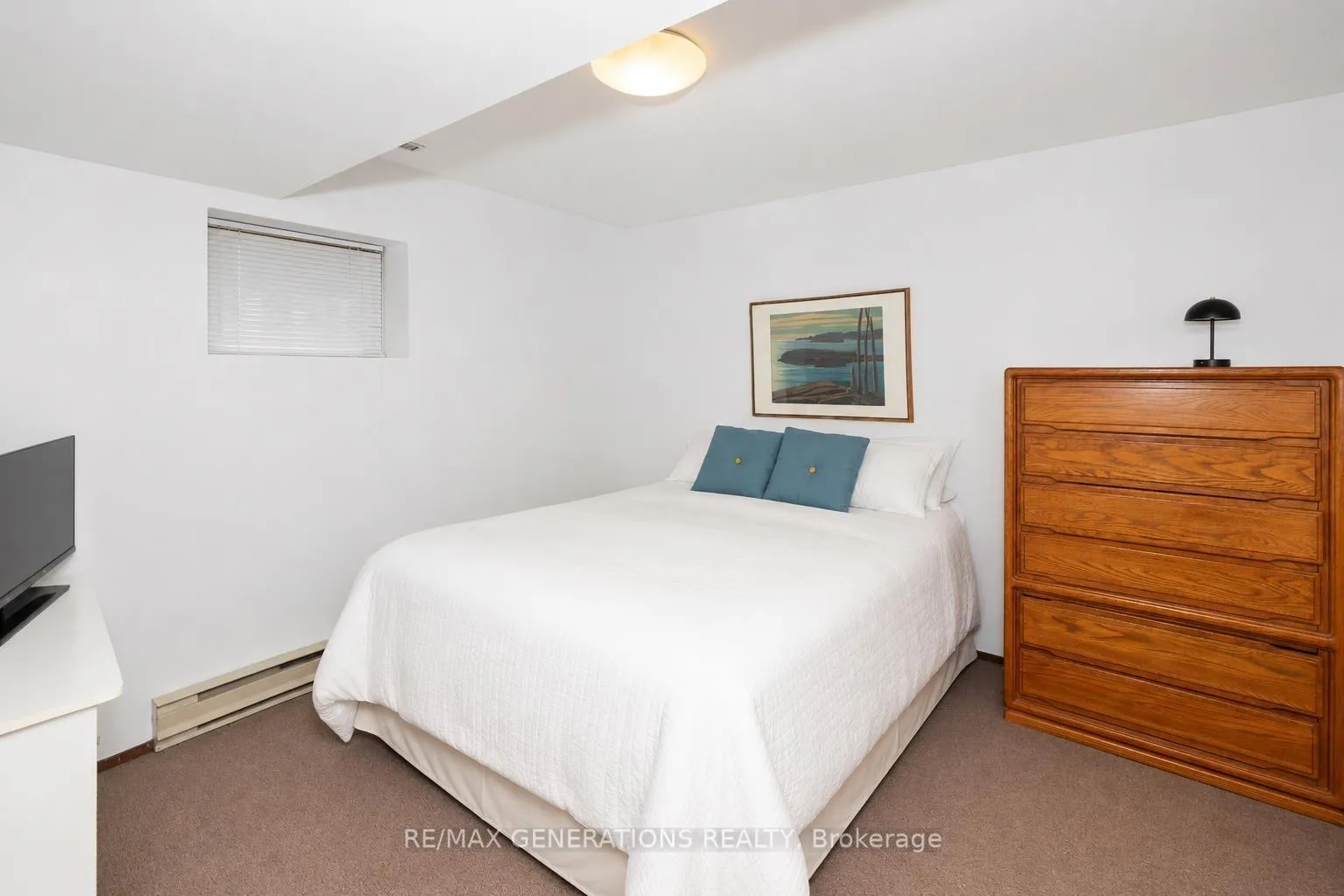 Photo 25 of 401 Hebert Street, Thunder Bay, College Heights — HOMEH