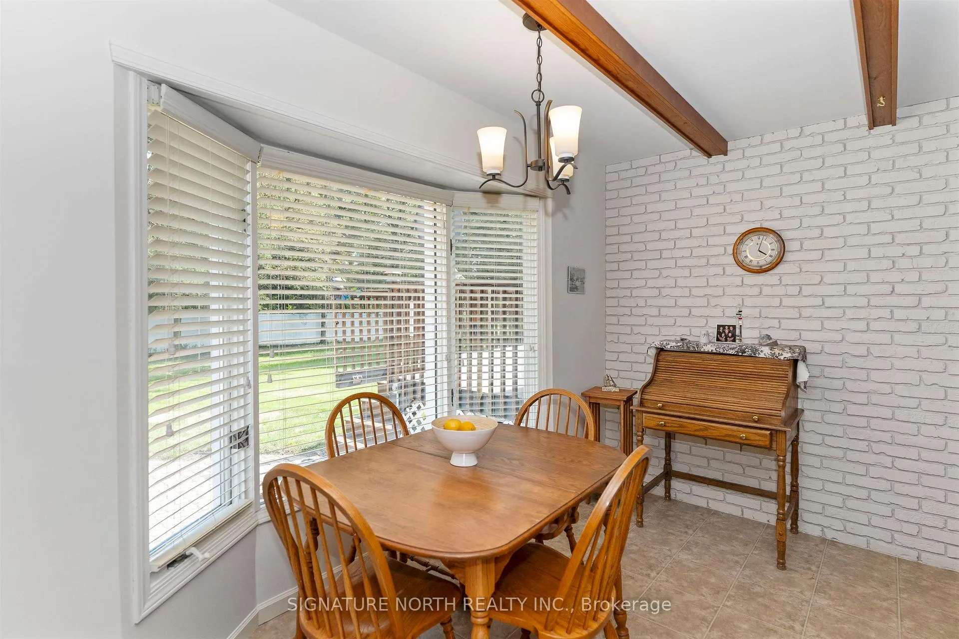 Photo 22 of 2108 Freeman Drive, Thunder Bay, Rosslyn Road — HOMEH