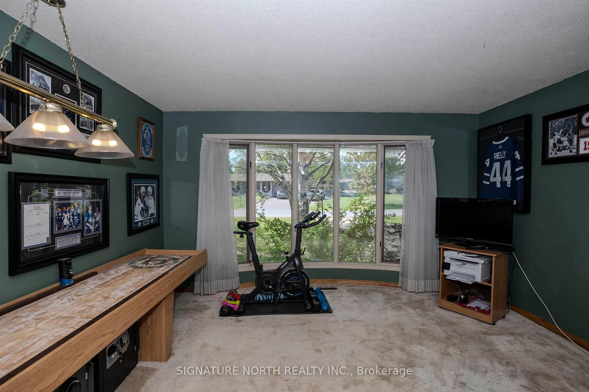 Photo 27 of 2108 Freeman Drive, Thunder Bay, Rosslyn Road — HOMEH