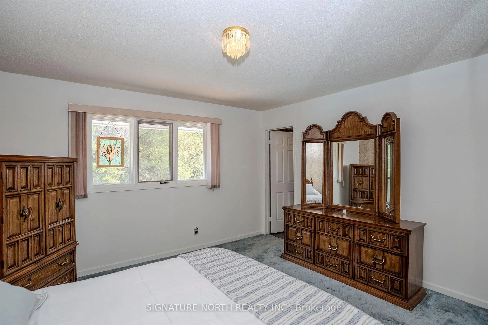 Photo 31 of 2108 Freeman Drive, Thunder Bay, Rosslyn Road — HOMEH