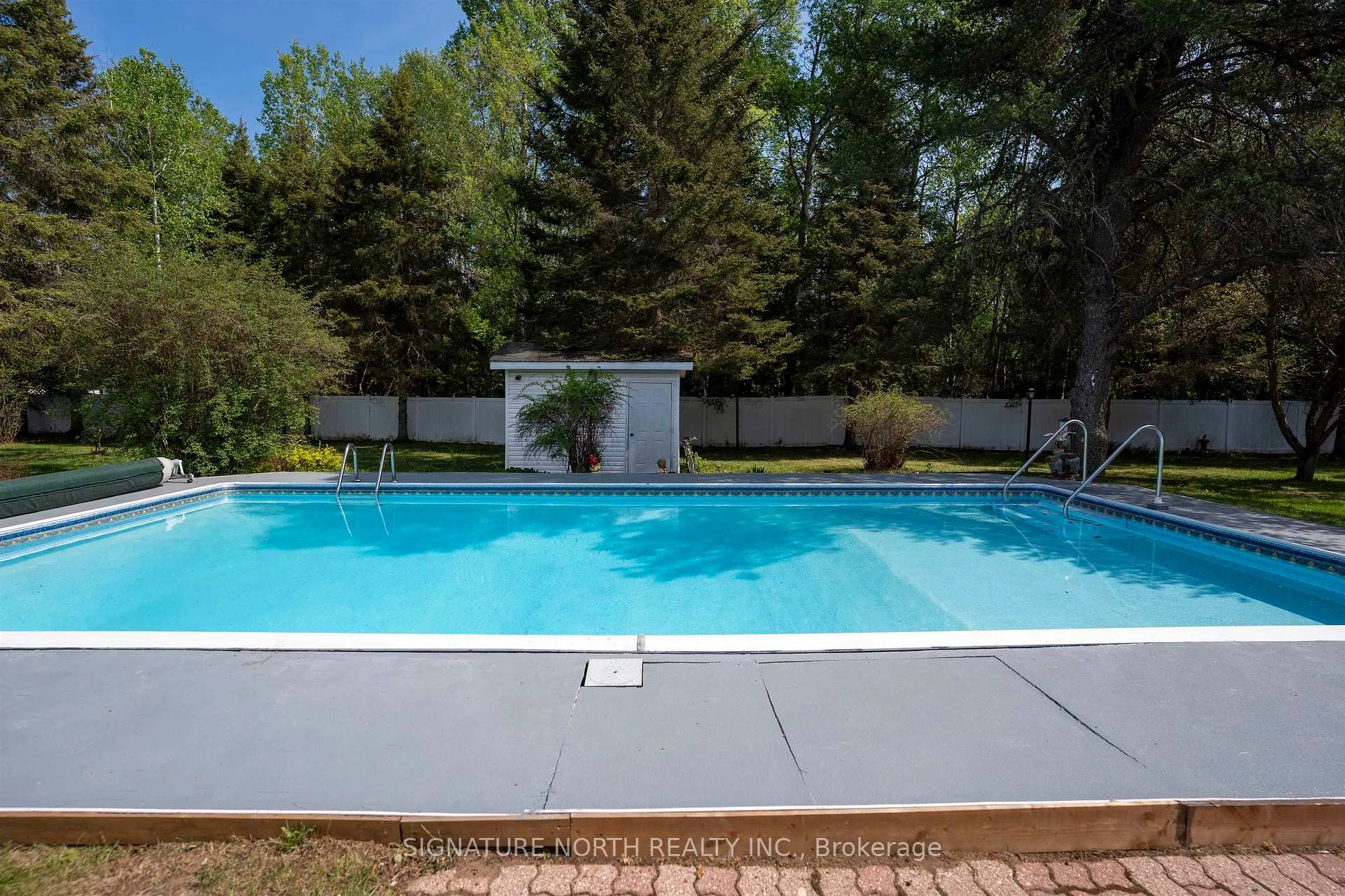 Photo 44 of 2108 Freeman Drive, Thunder Bay, Rosslyn Road — HOMEH