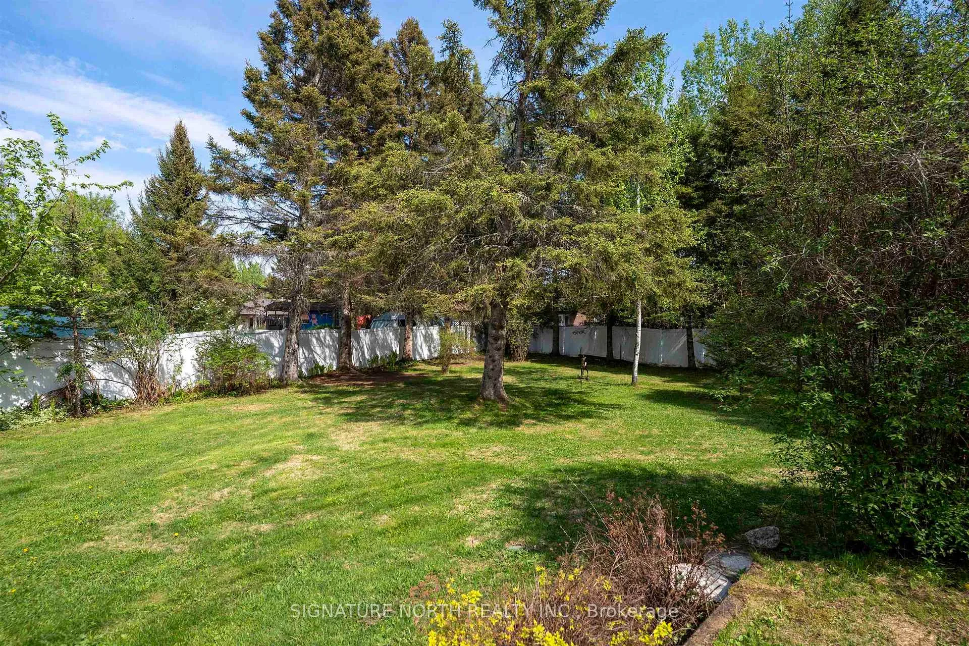 Photo 46 of 2108 Freeman Drive, Thunder Bay, Rosslyn Road — HOMEH