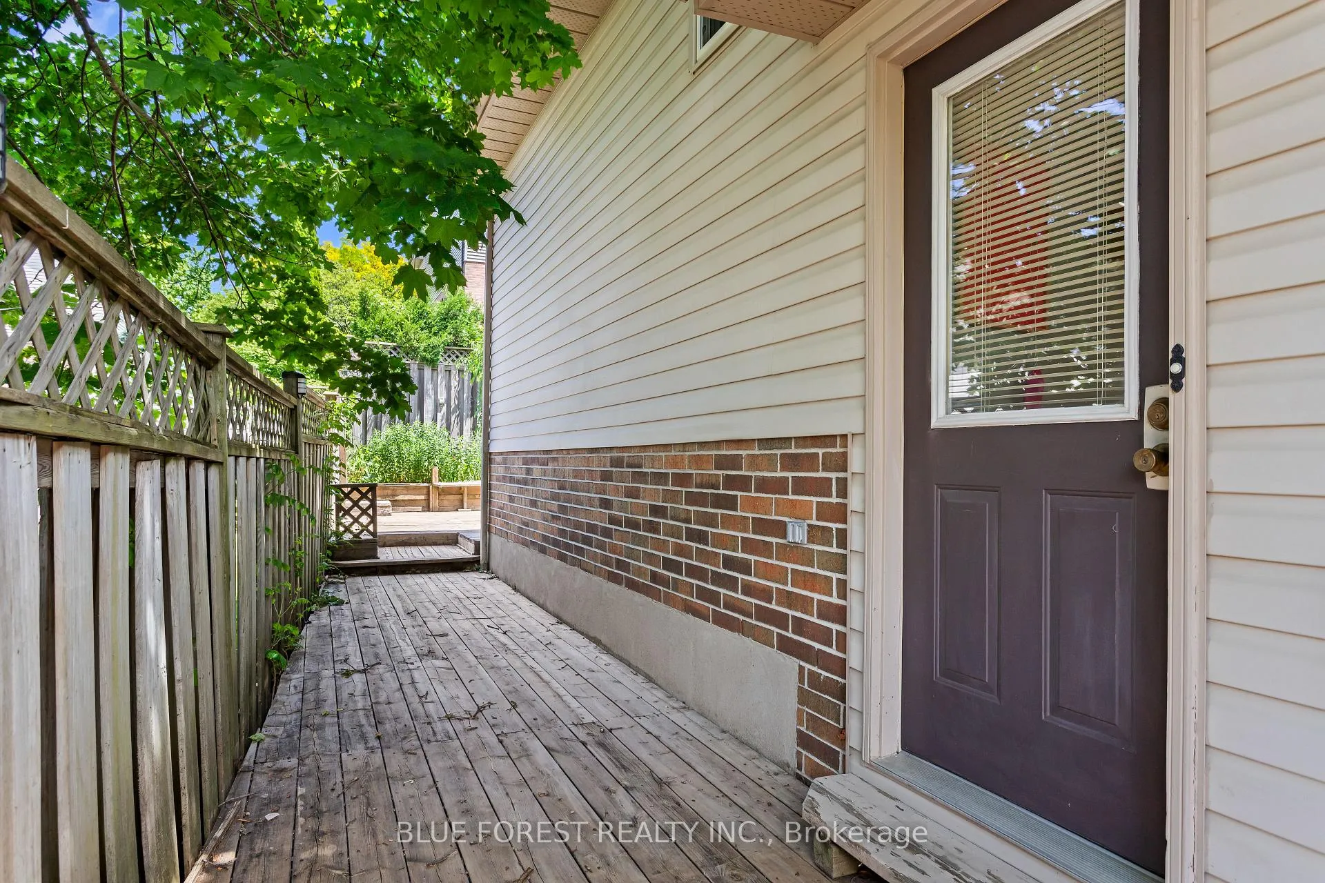 Photo 44 of 30 Gerald Crescent, London, South J — HOMEH